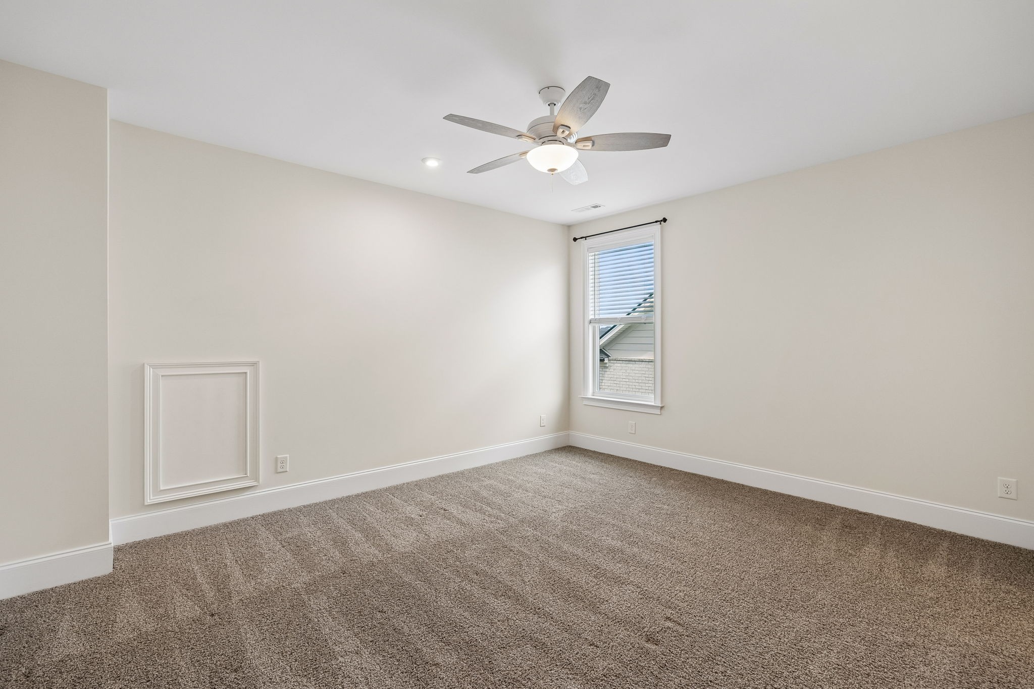 1132 Angela Ann Ct