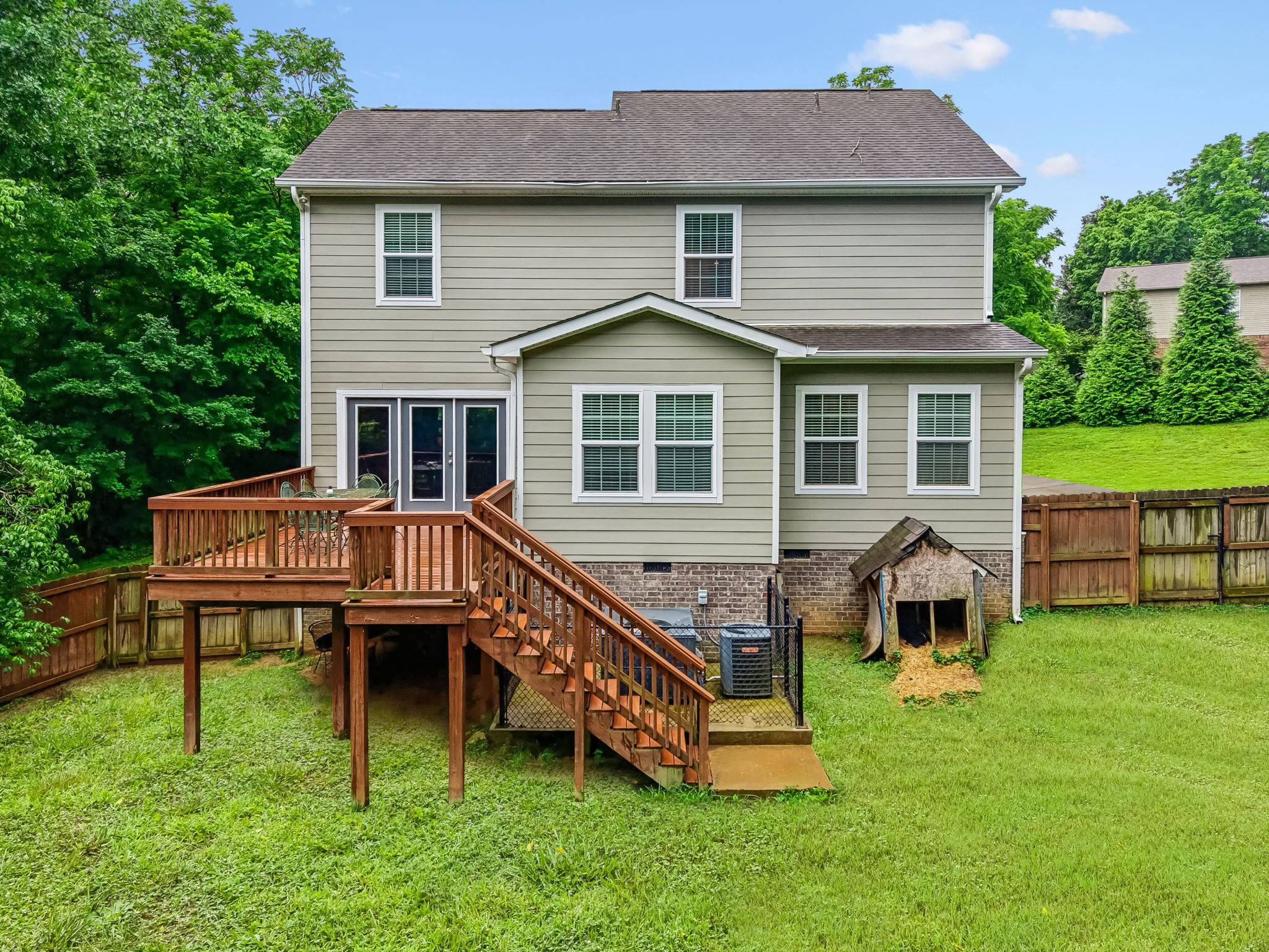 113 Summit Dr
