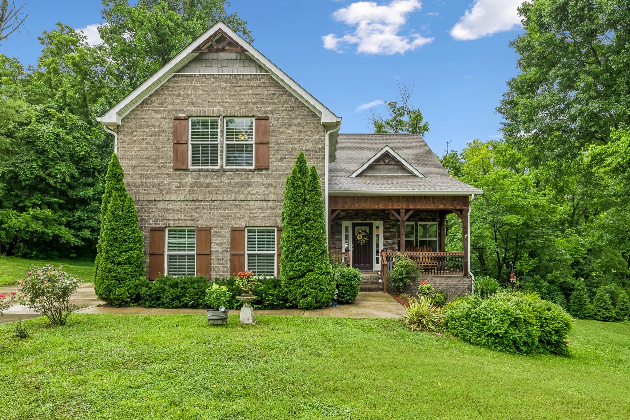 113 Summit Dr