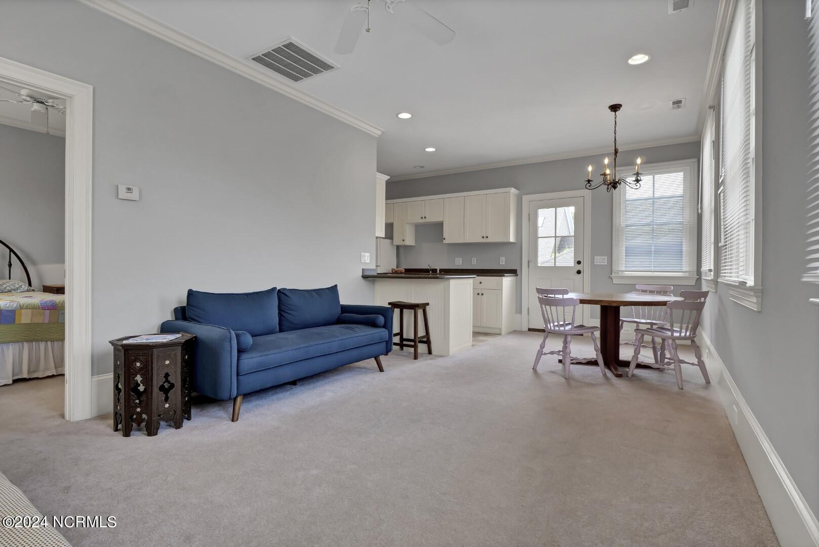 1213 Olmstead Lane