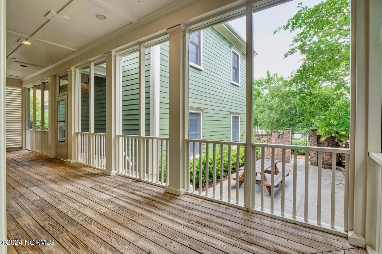 1213 Olmstead Lane