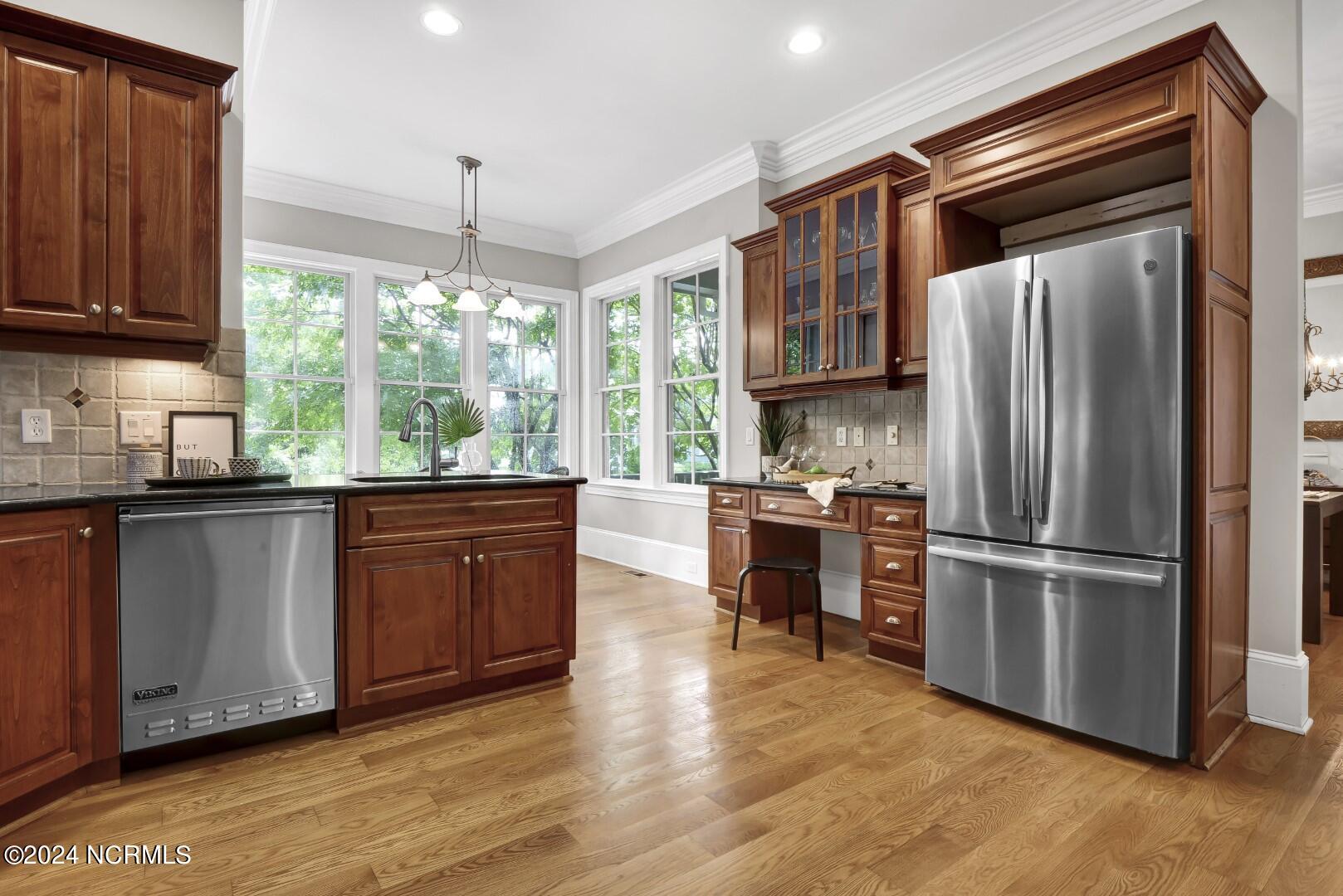 1213 Olmstead Lane