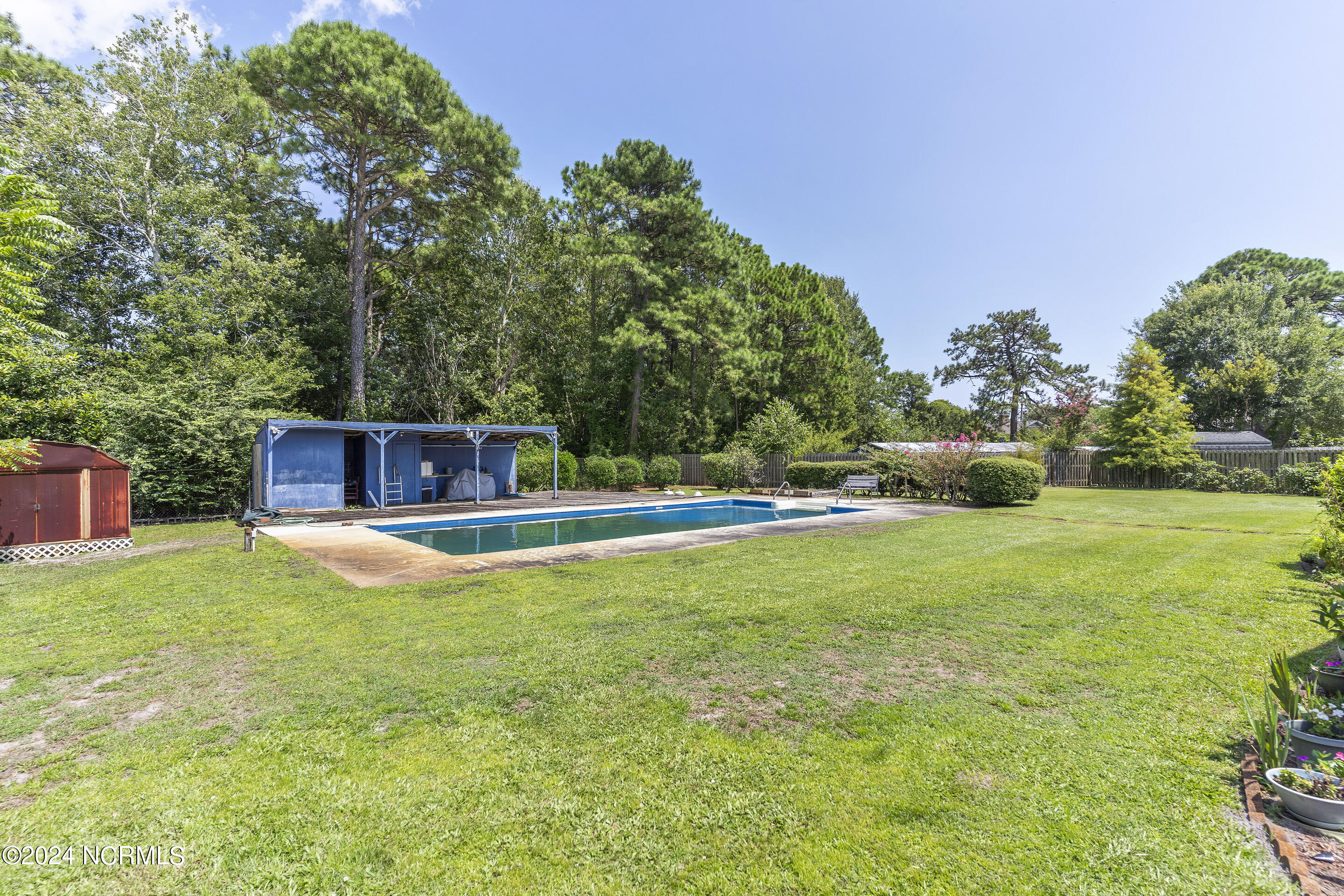 437 R L Honeycutt Drive