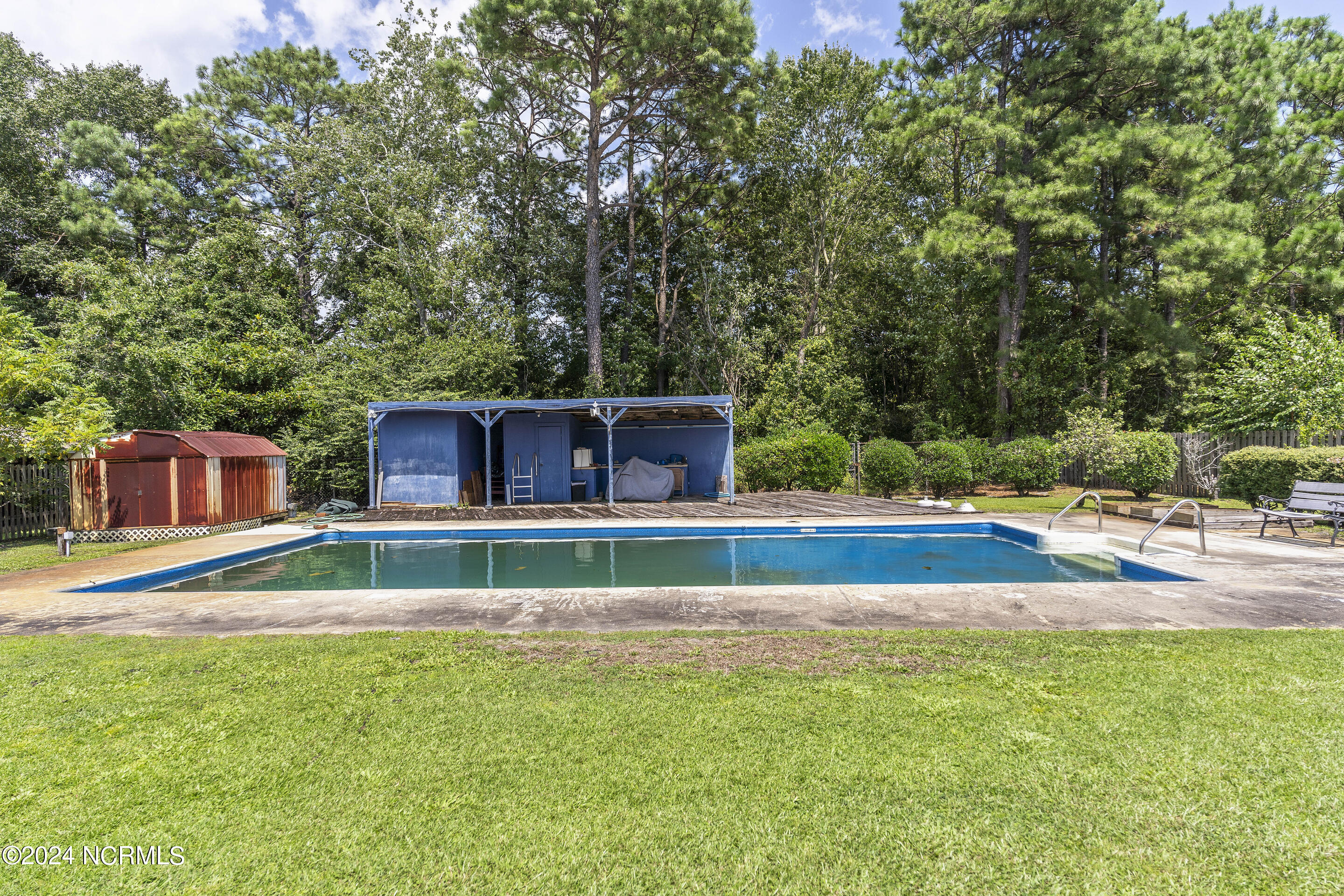 437 R L Honeycutt Drive