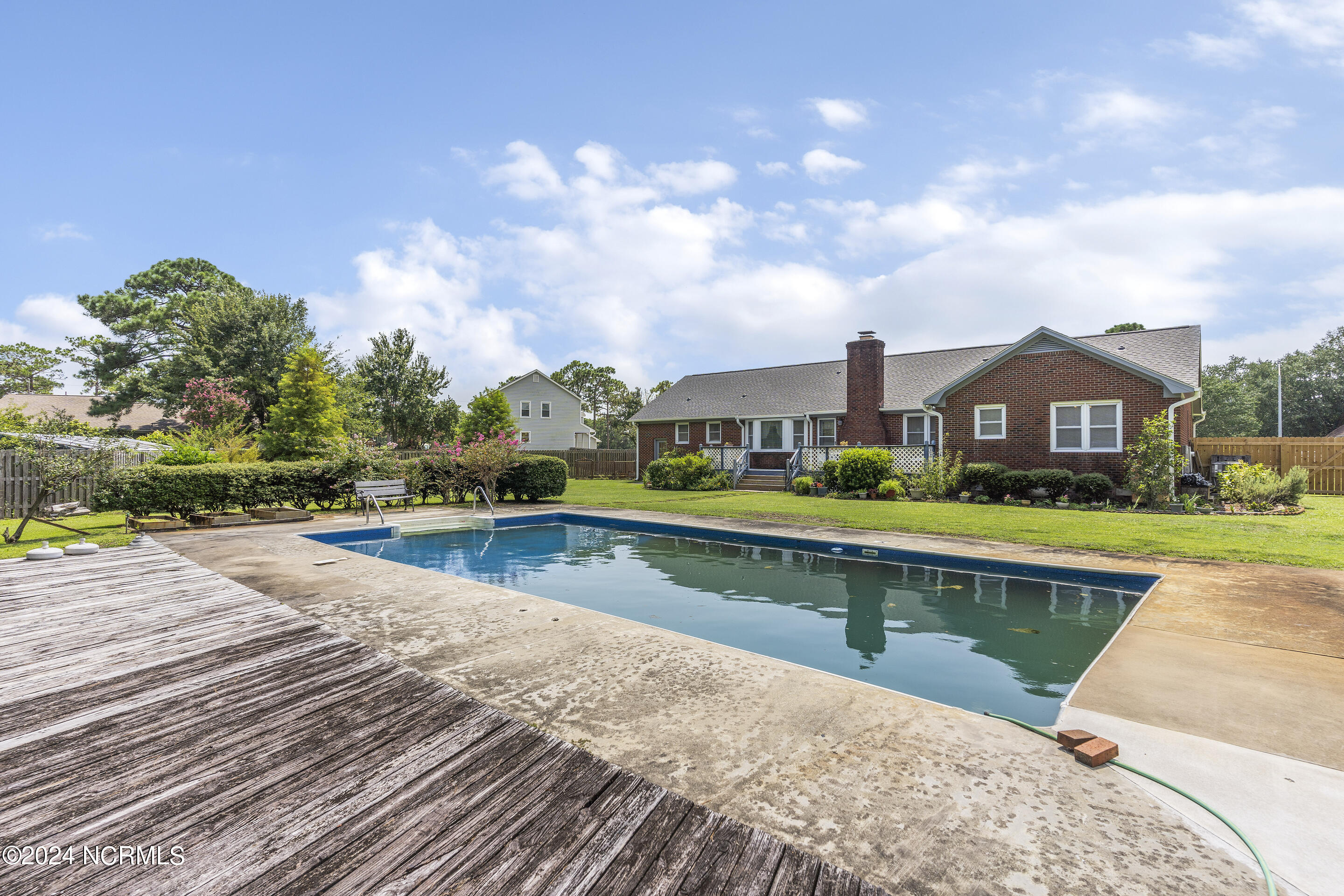437 R L Honeycutt Drive