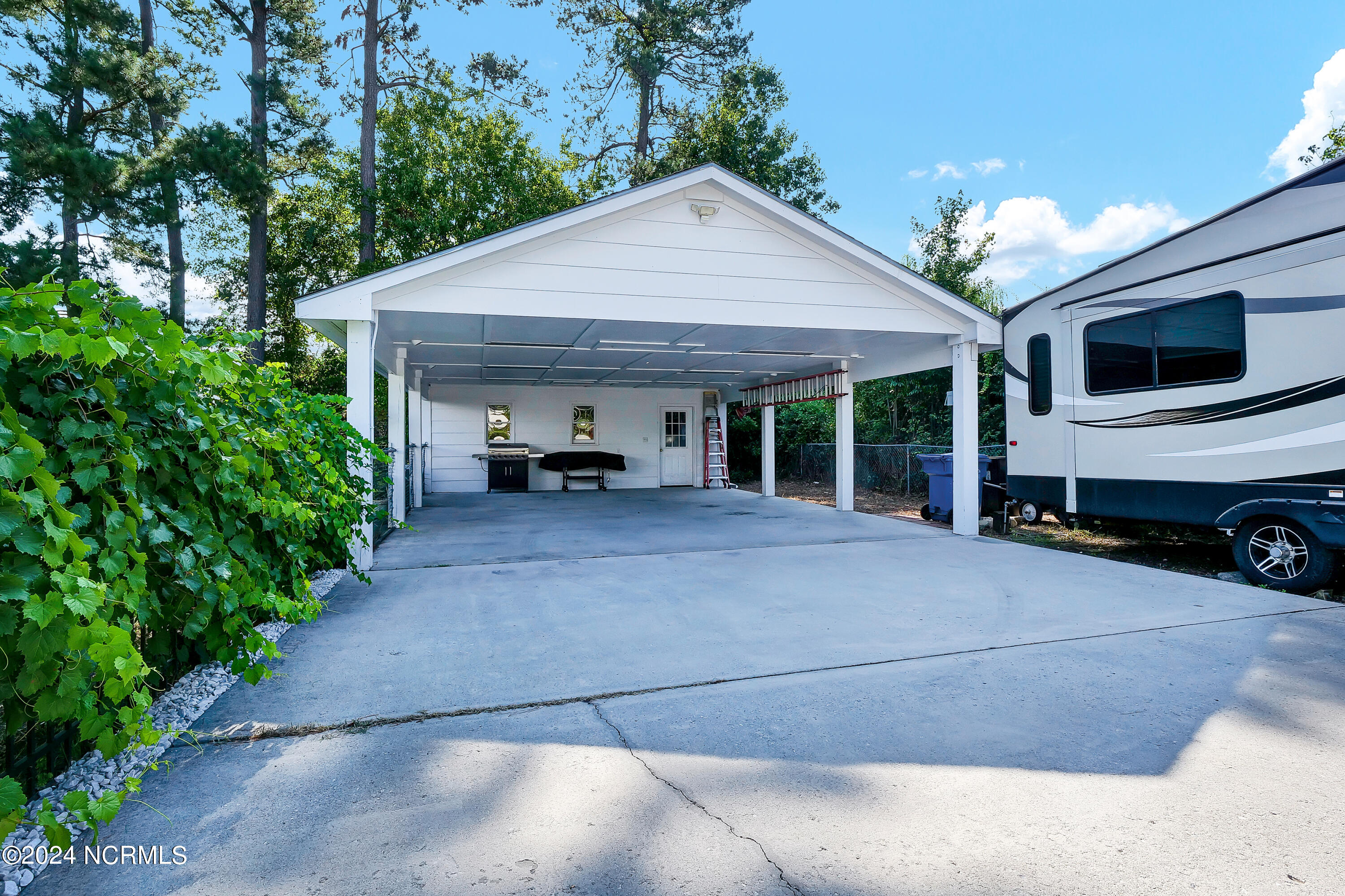 222 Brookshire Lane
