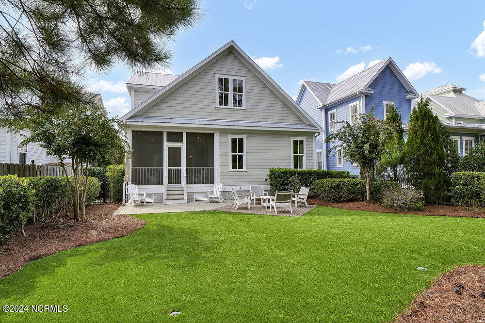 6249 Chalfont Circle