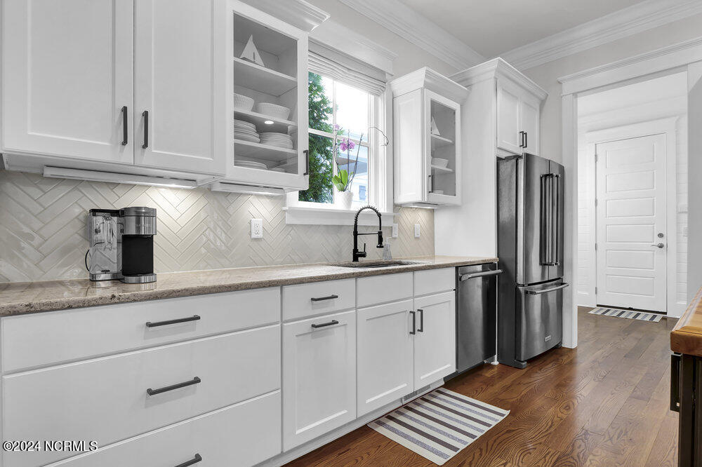 6249 Chalfont Circle