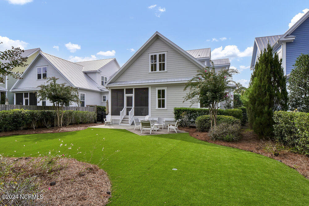 6249 Chalfont Circle