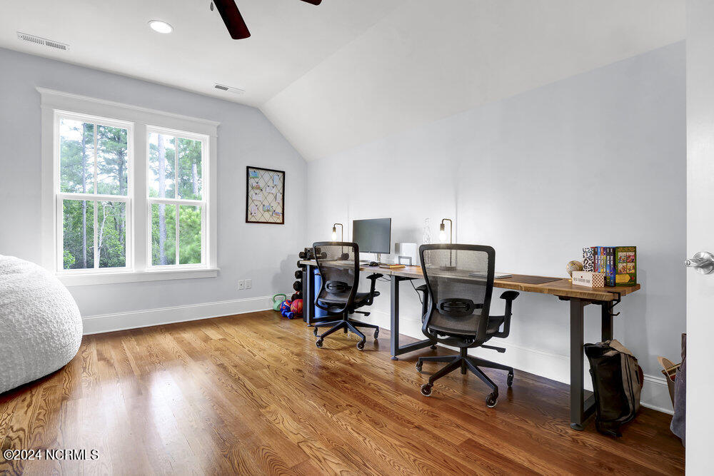 6249 Chalfont Circle