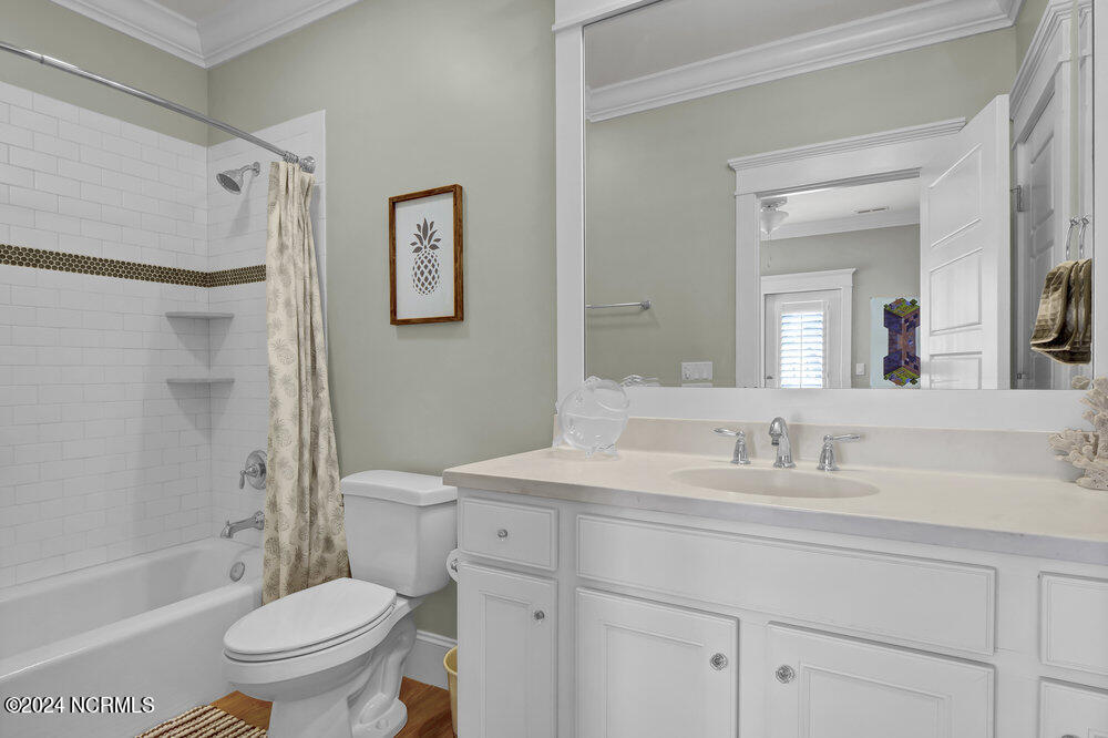 6249 Chalfont Circle