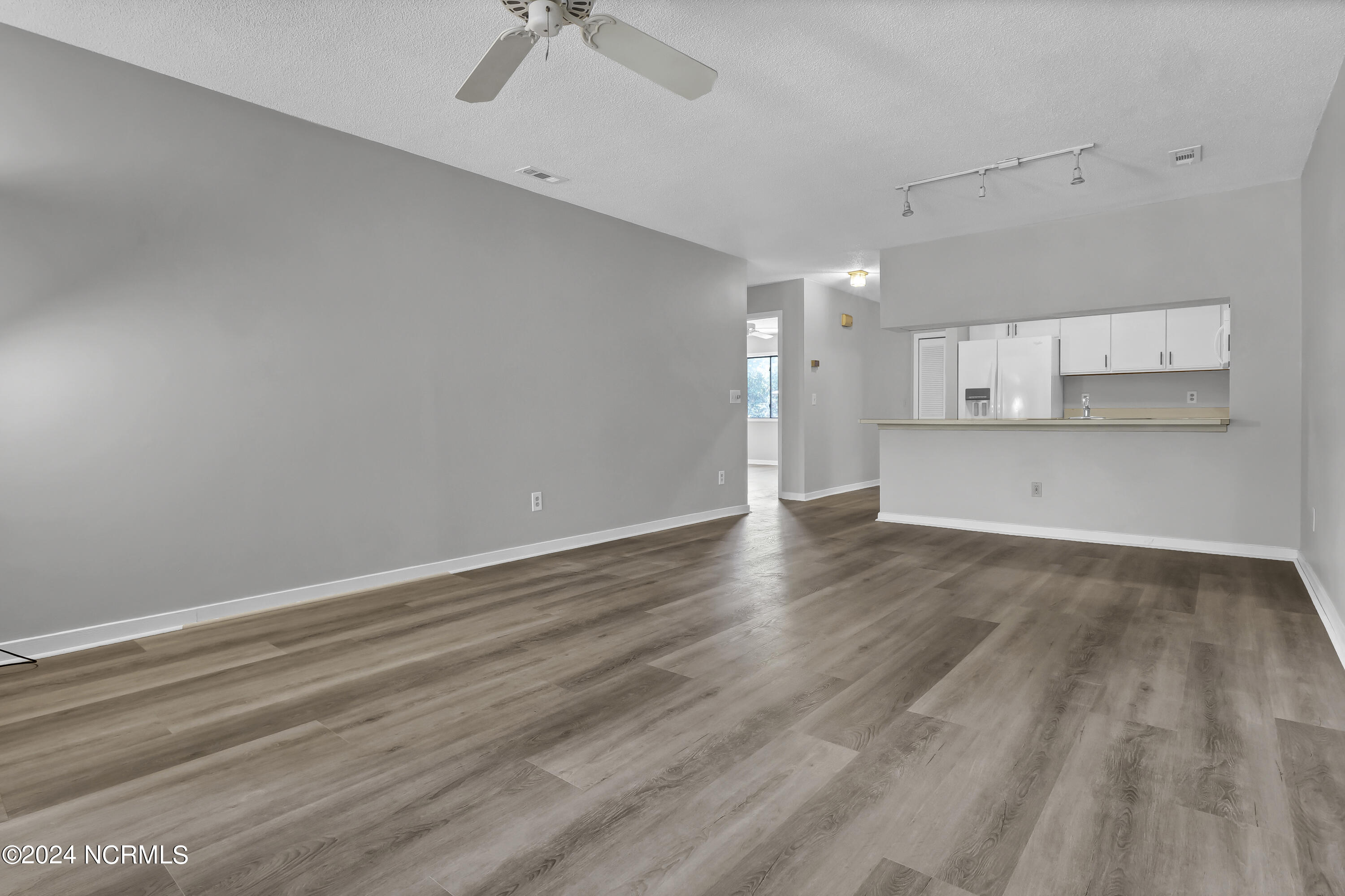 1507 Military Cutoff Road 225