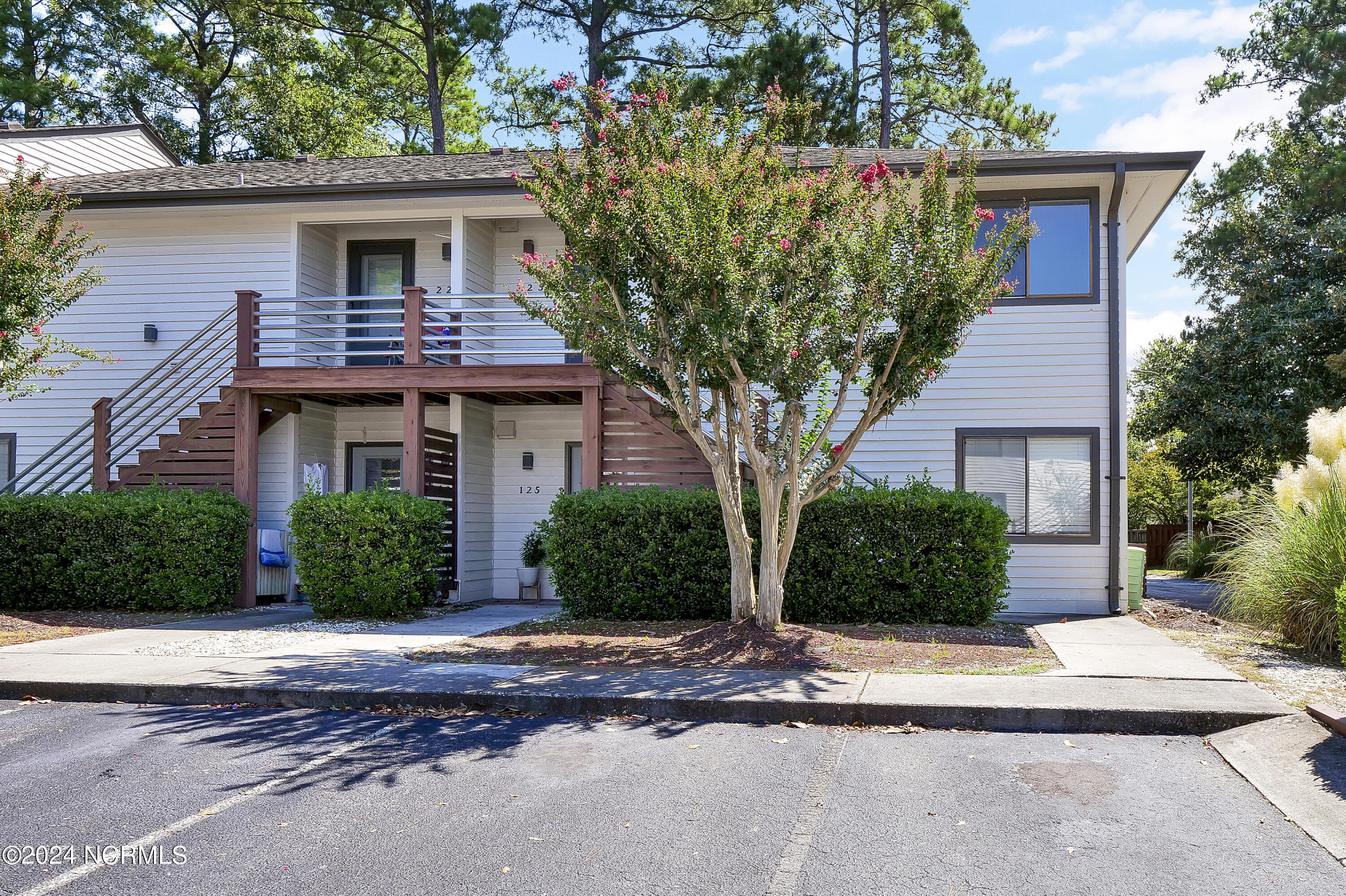 1507 Military Cutoff Road 225