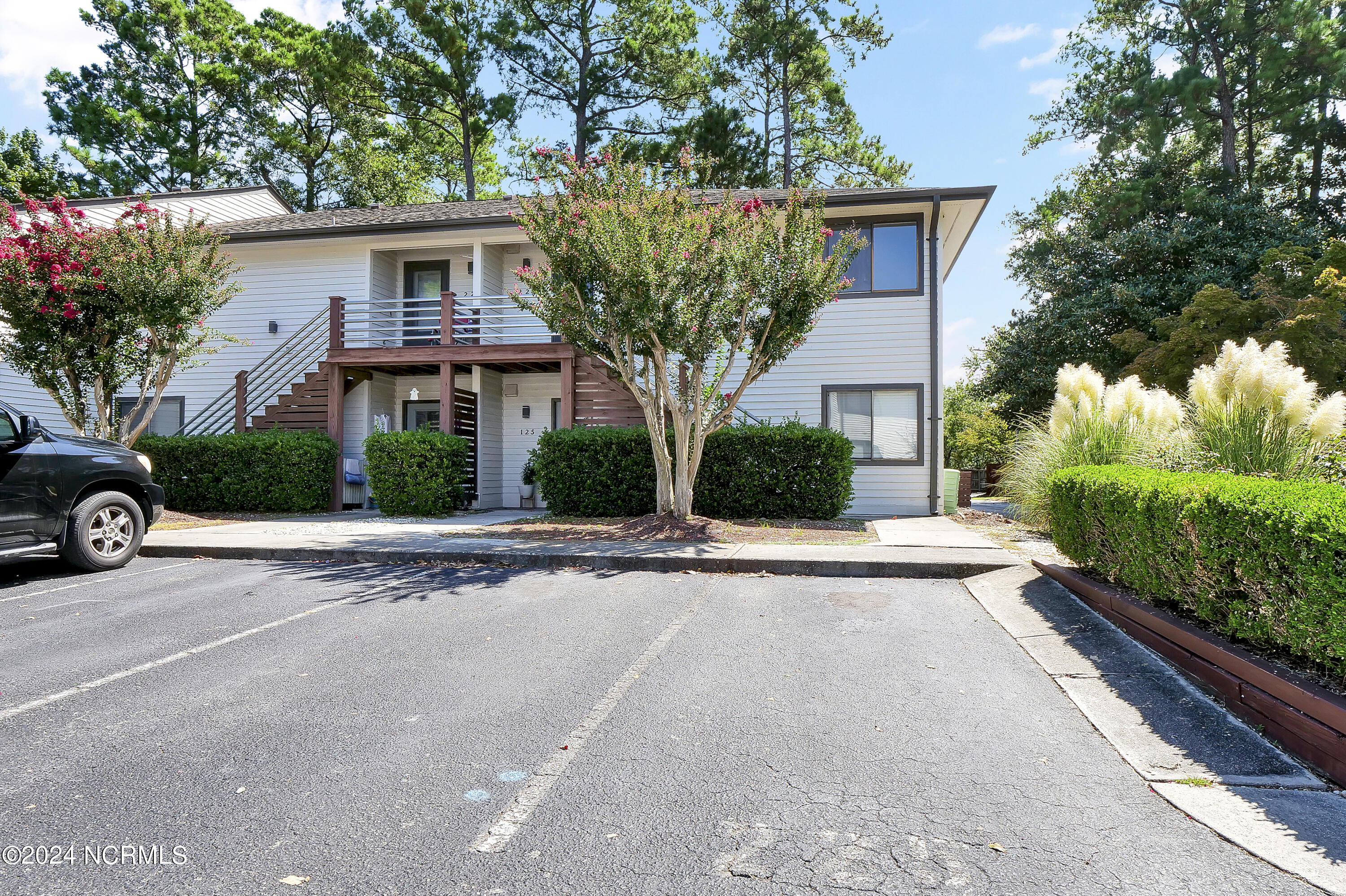 1507 Military Cutoff Road 225