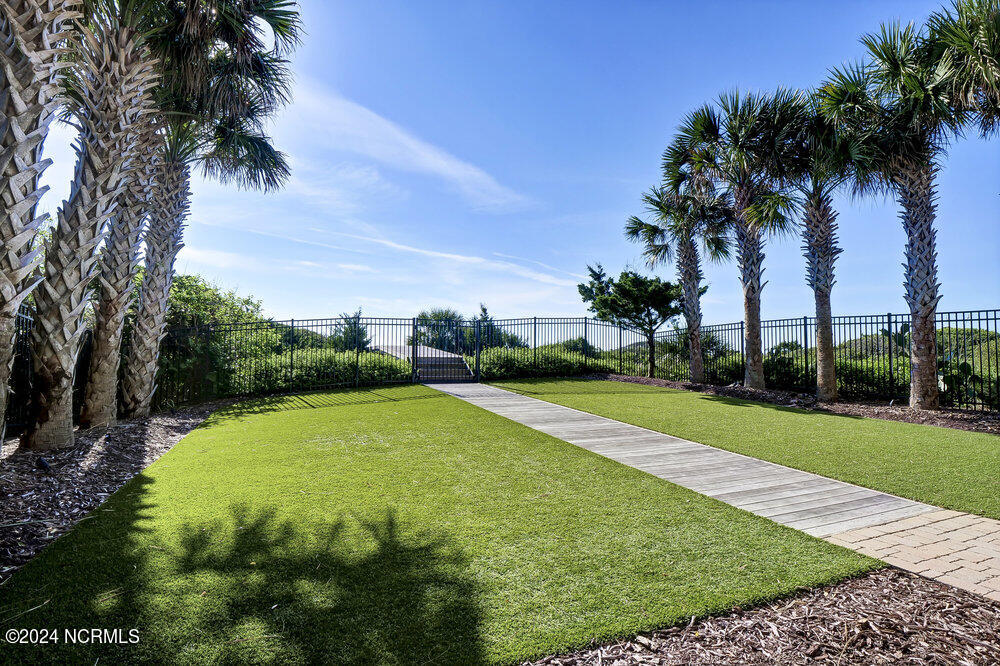 723 S Lumina Avenue A