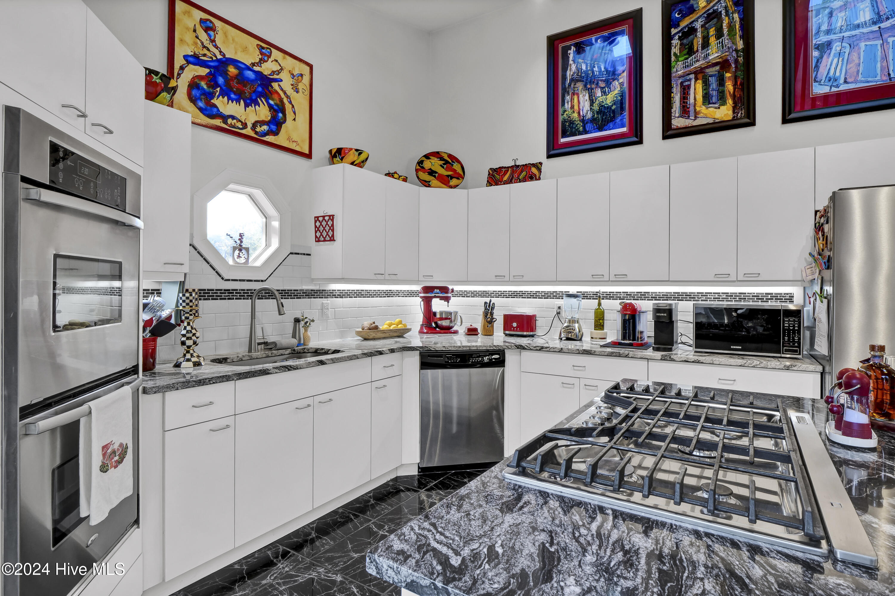 9207 Sedgley Drive