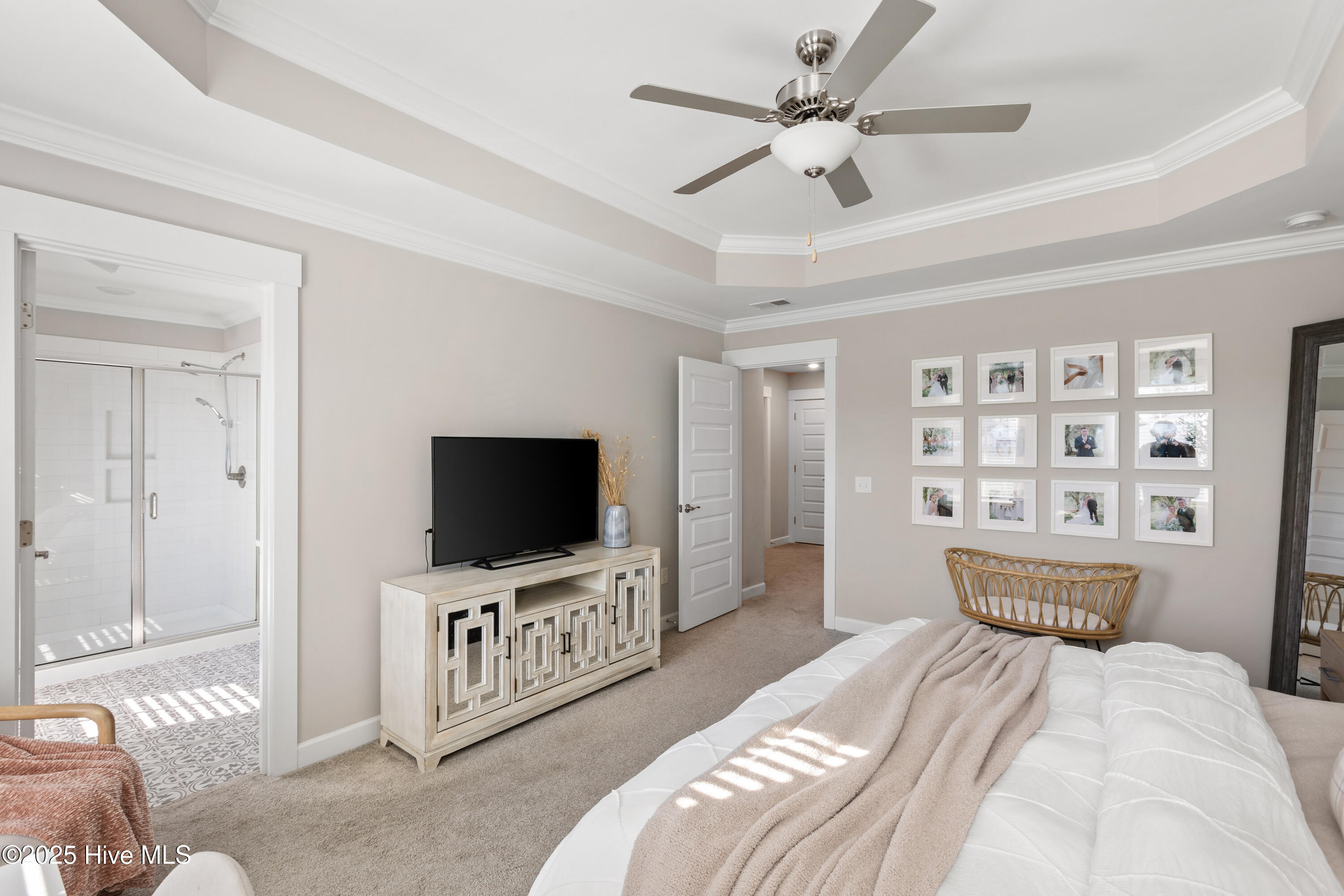 7225 Maple Leaf Drive