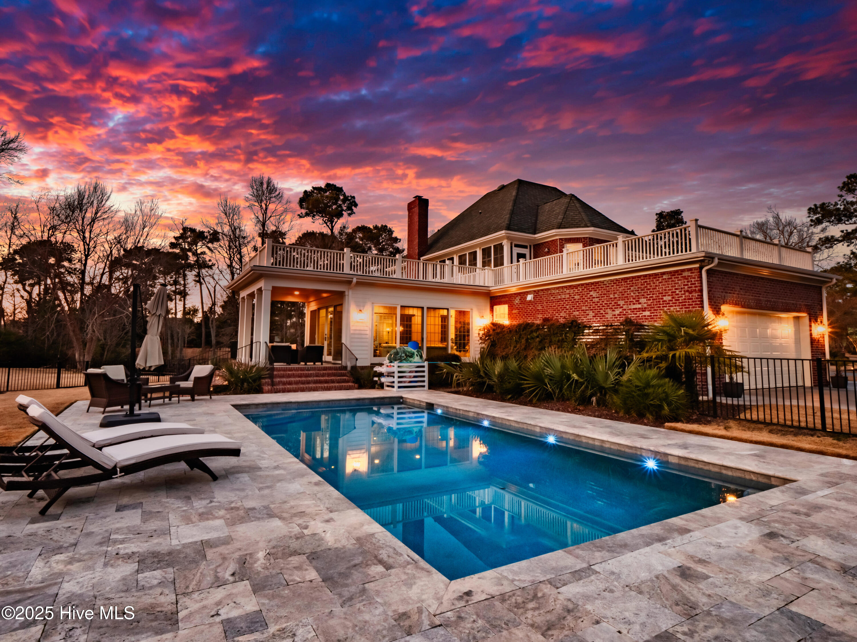 708 Planters Row