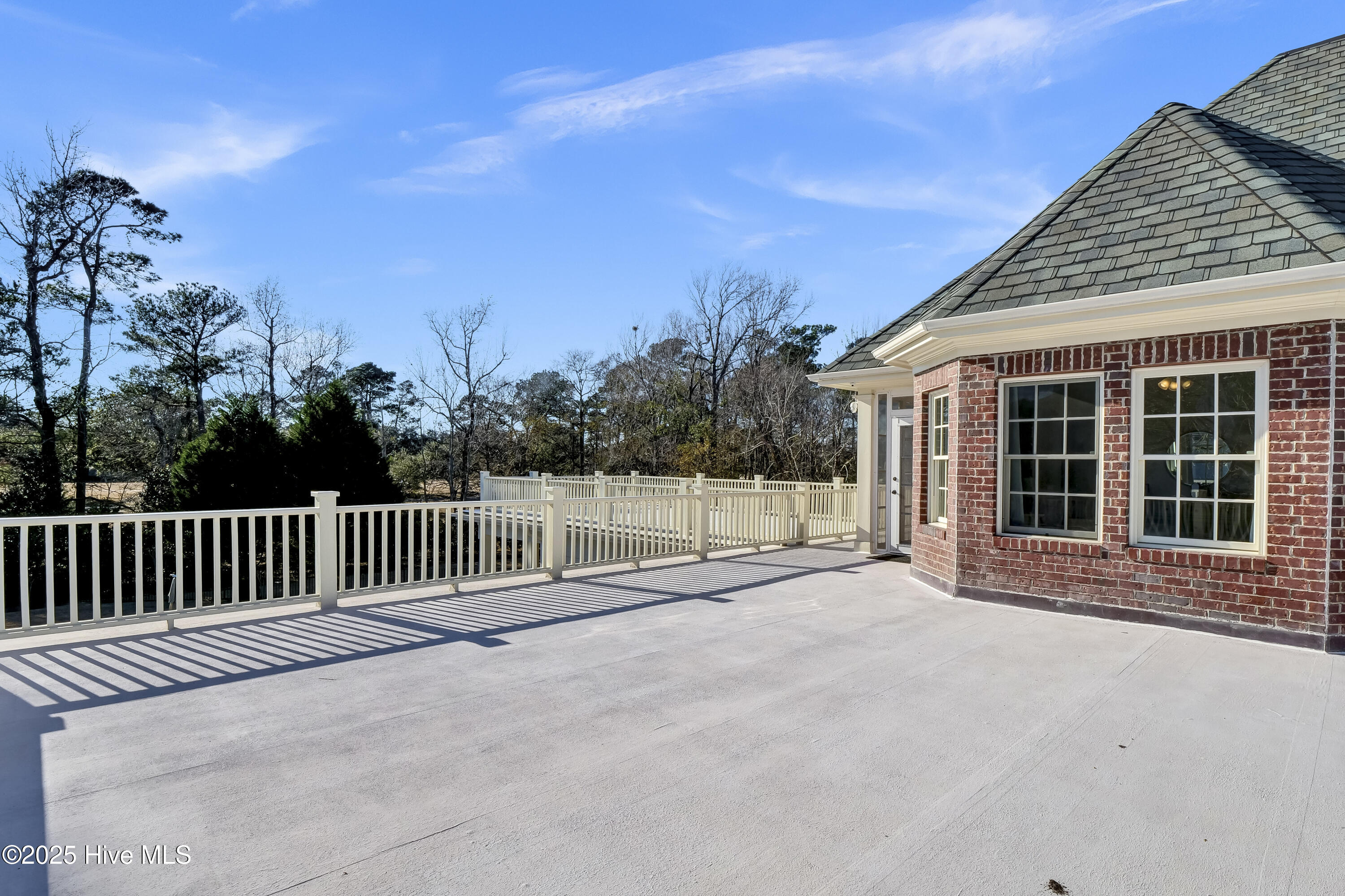 708 Planters Row