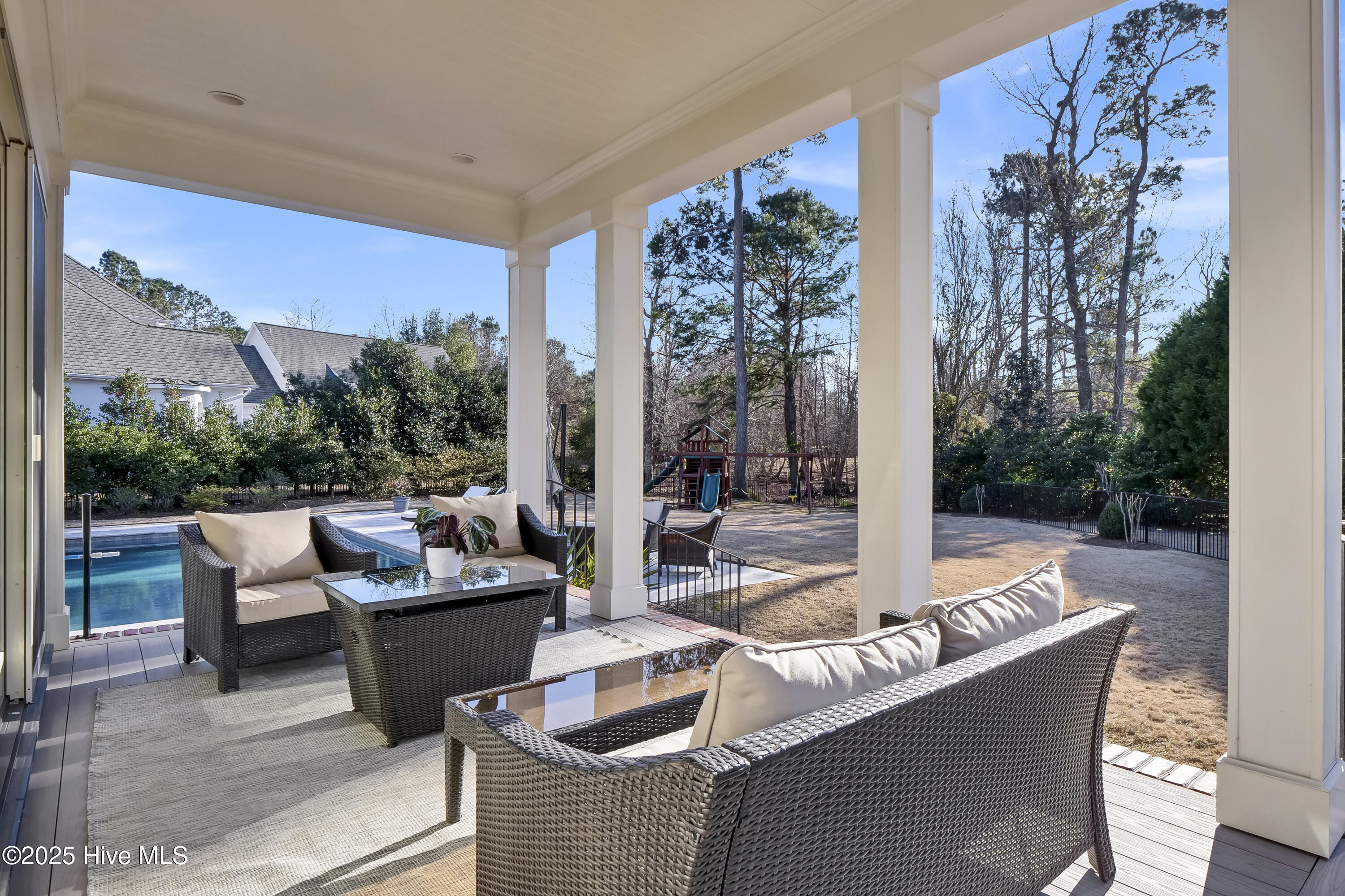 708 Planters Row