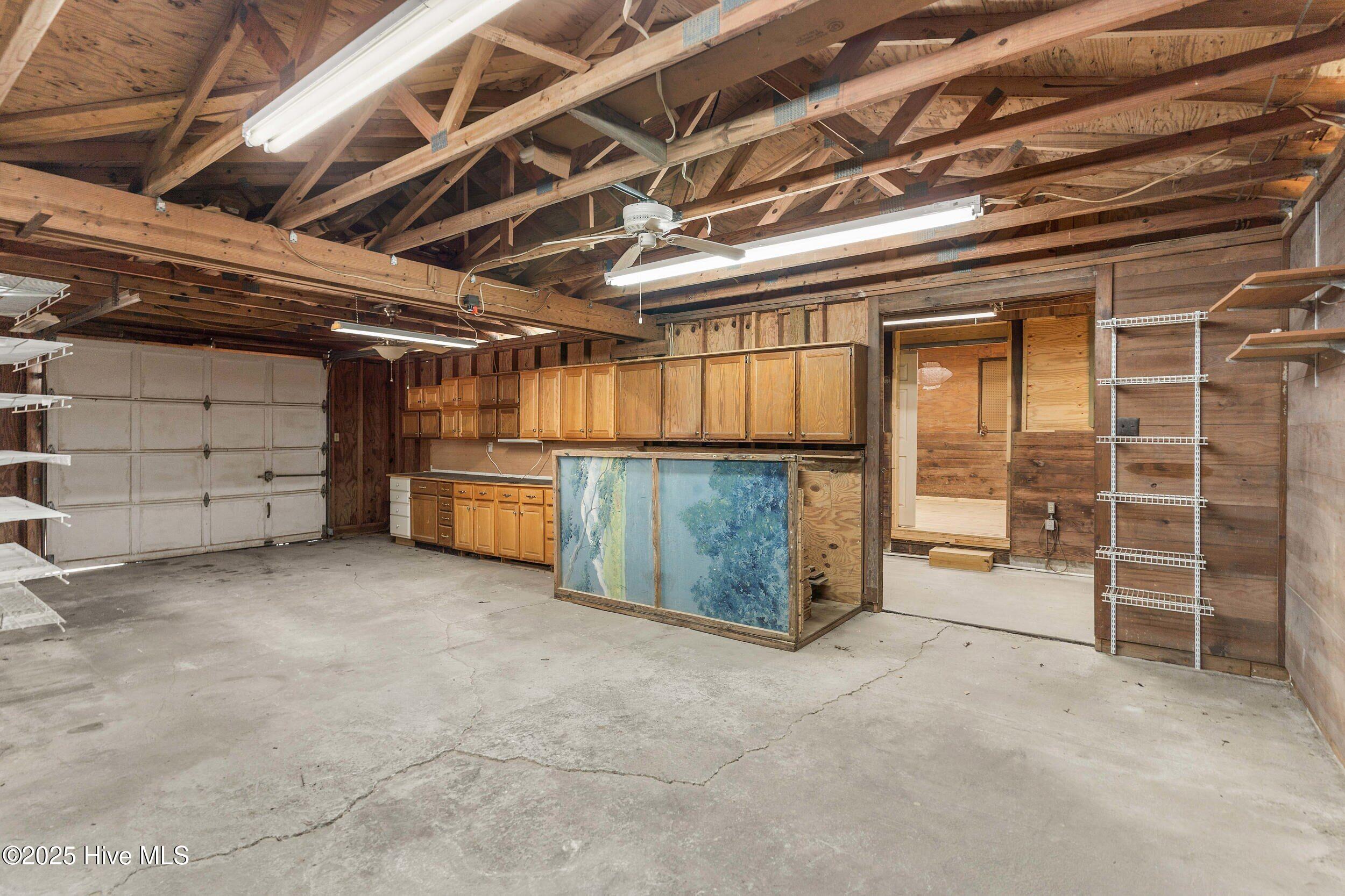 718 Edgewater Club Road