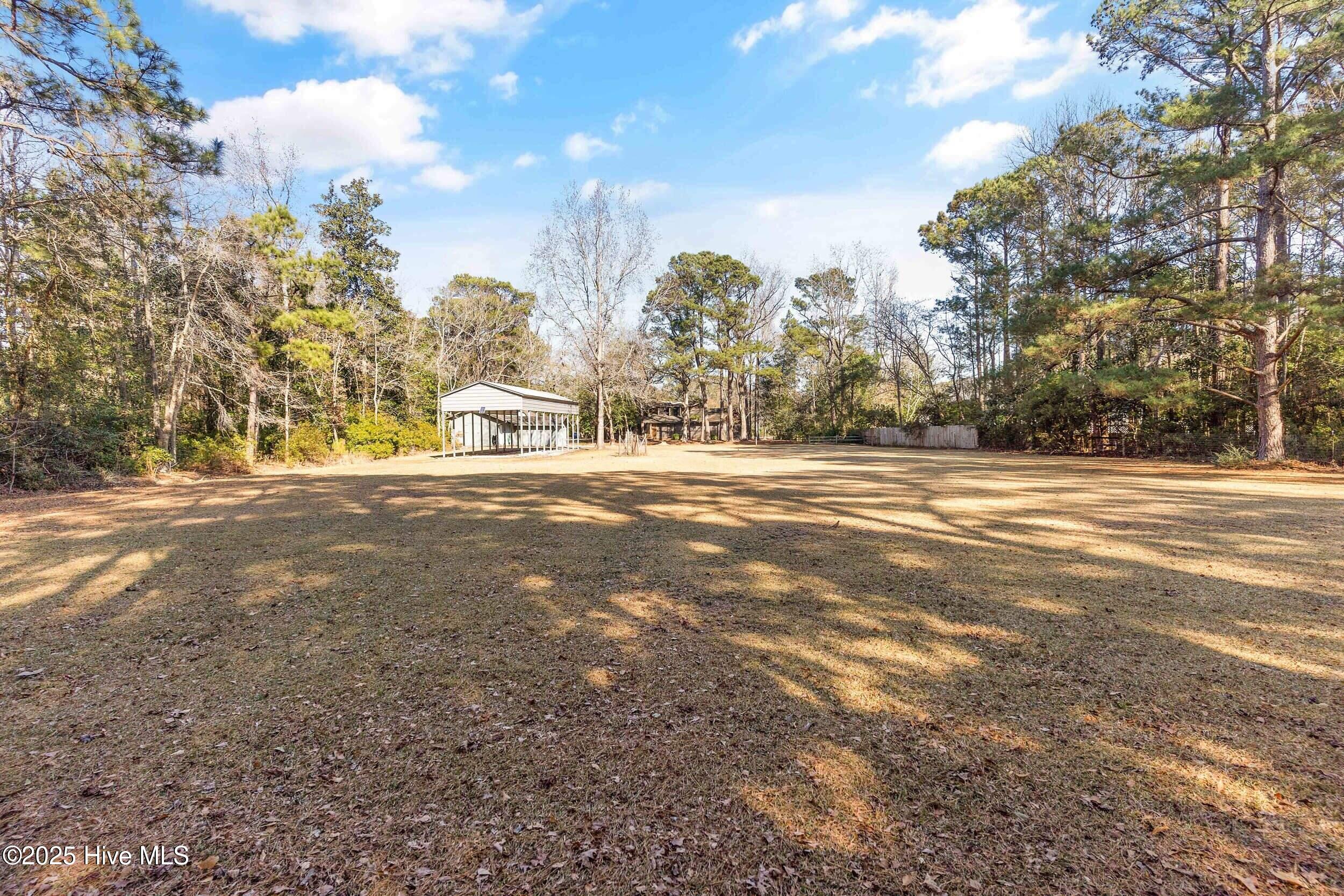 718 Edgewater Club Road