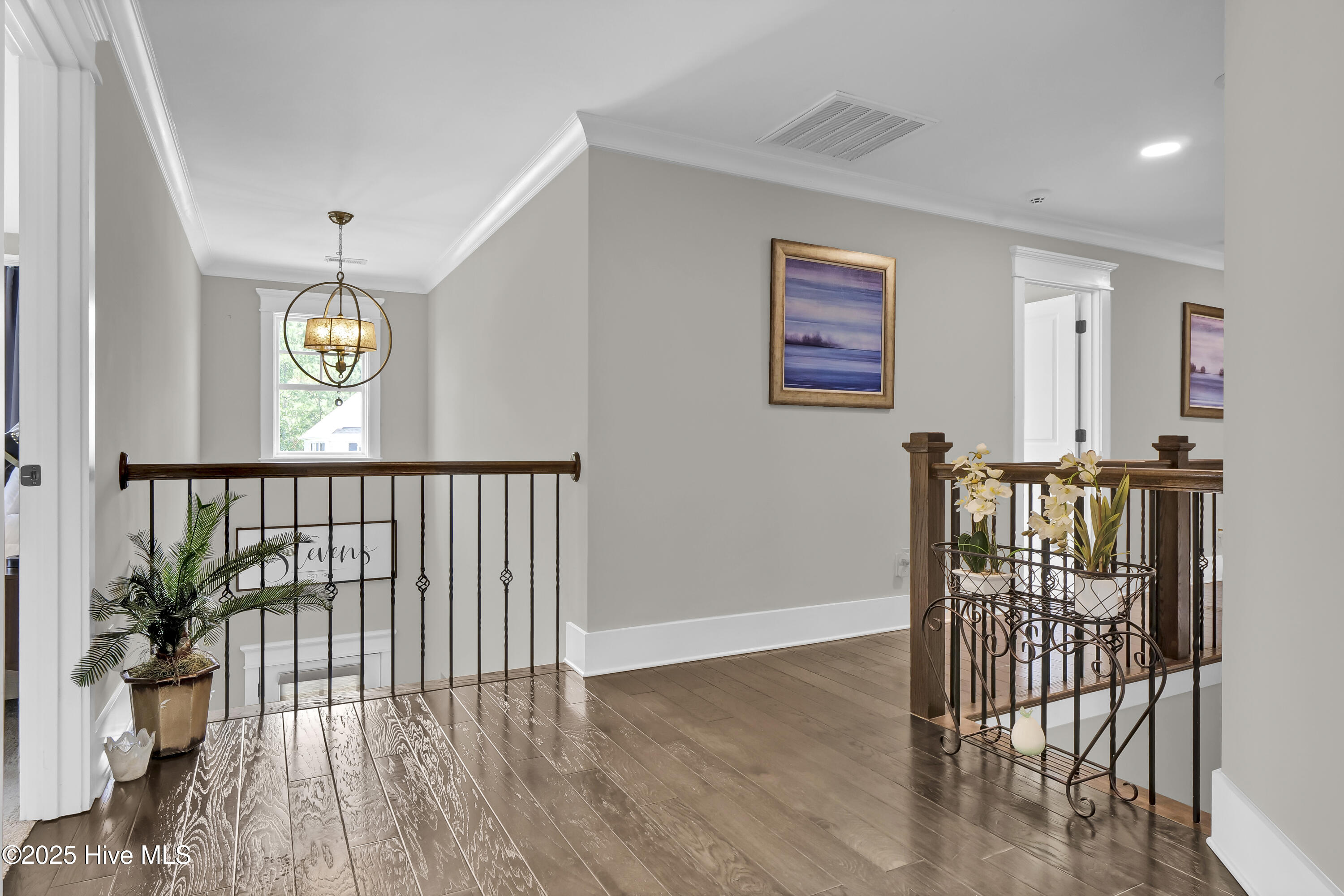 837 Bedminister Lane