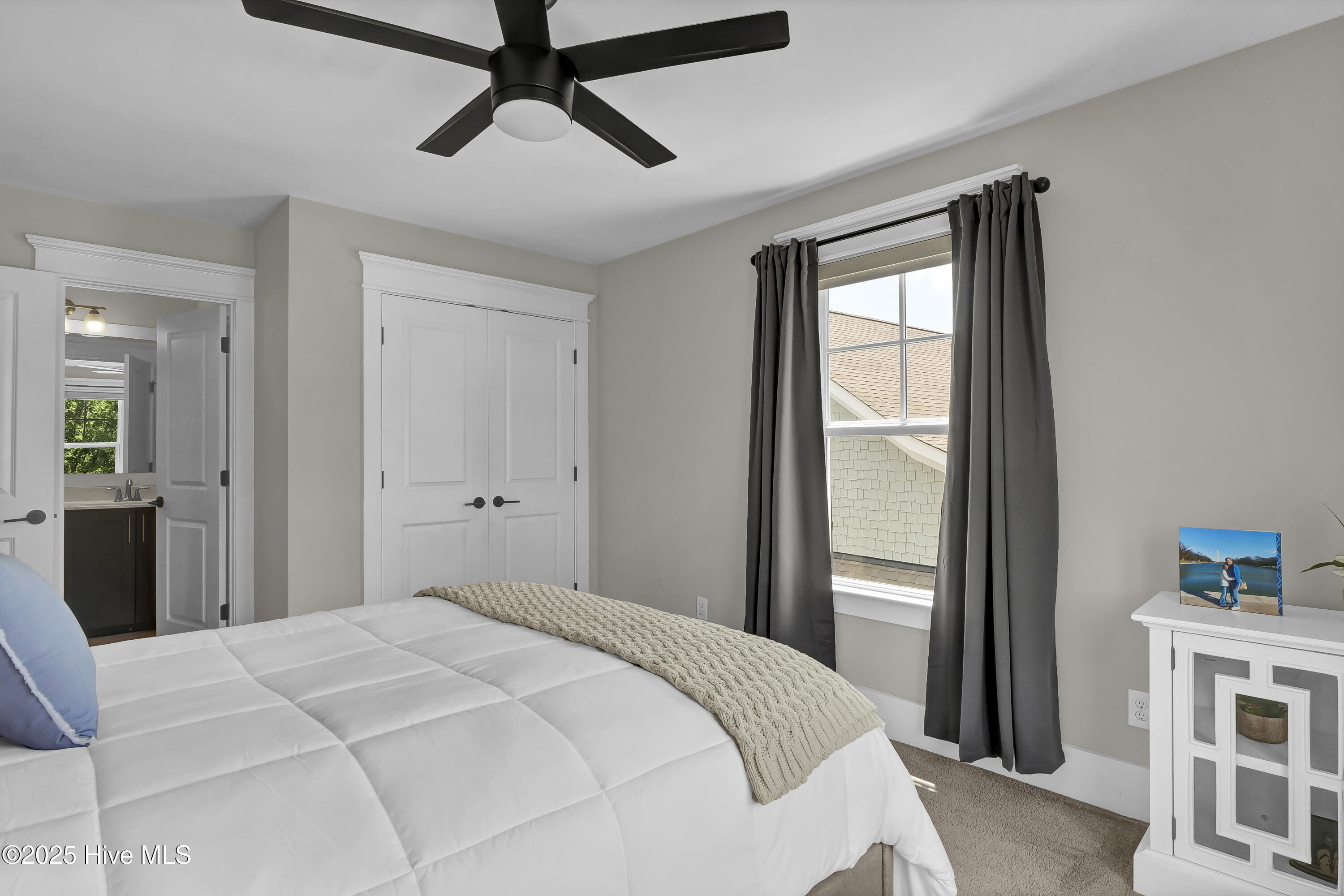 837 Bedminister Lane