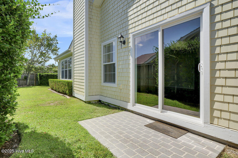 404 Venus Court