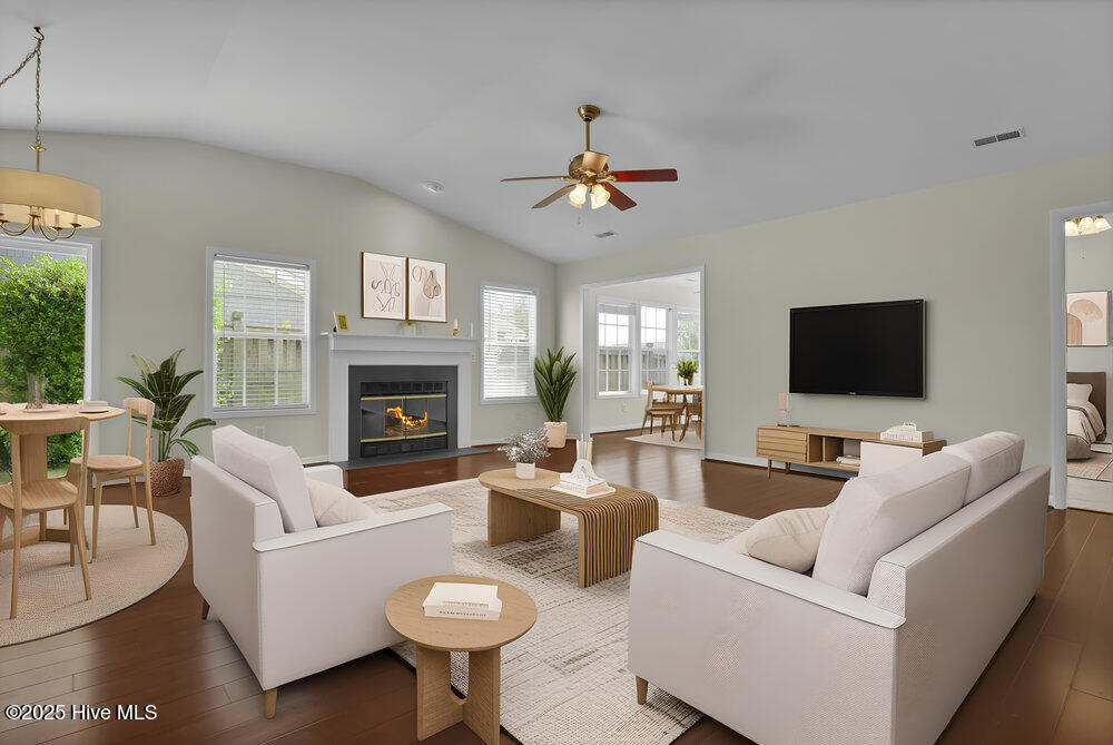 404 Venus Court