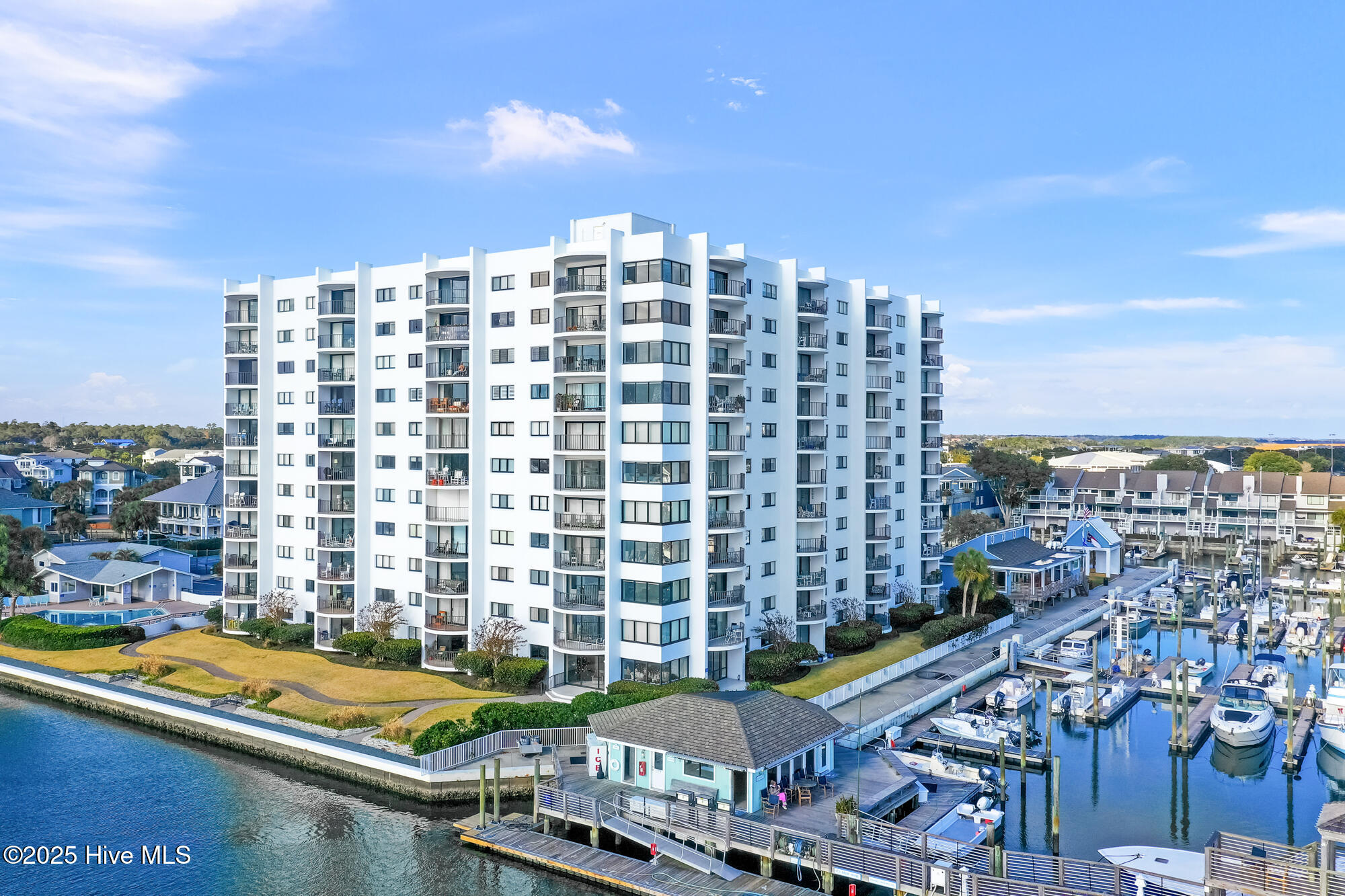 322 Causeway Drive Ste 702