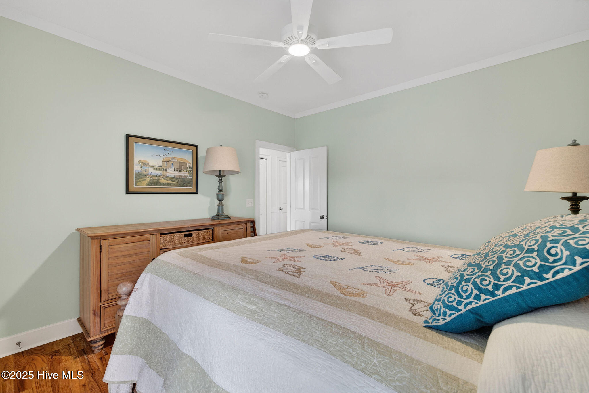 4 Sandpiper Street Unit B