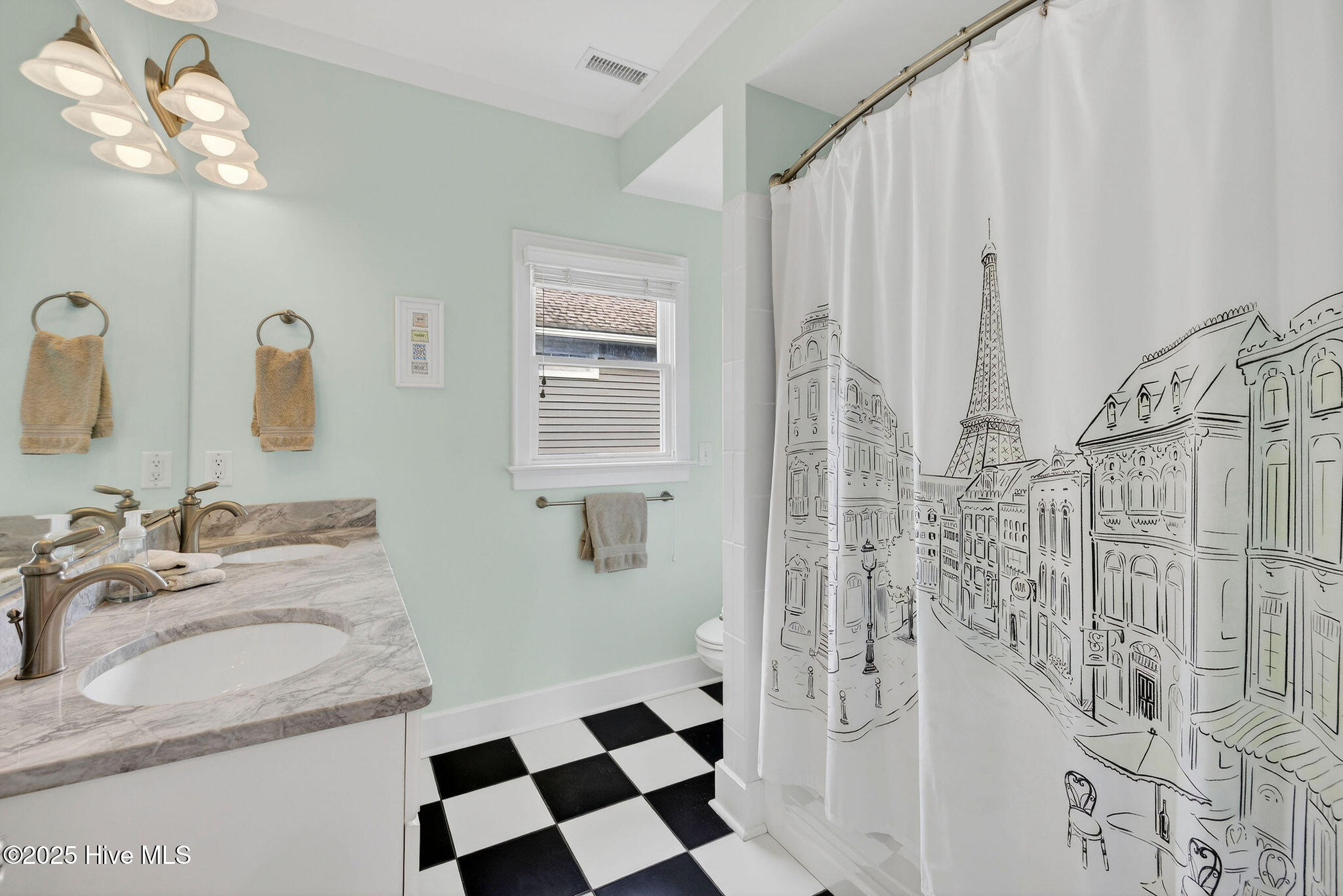 4 Sandpiper Street Unit B