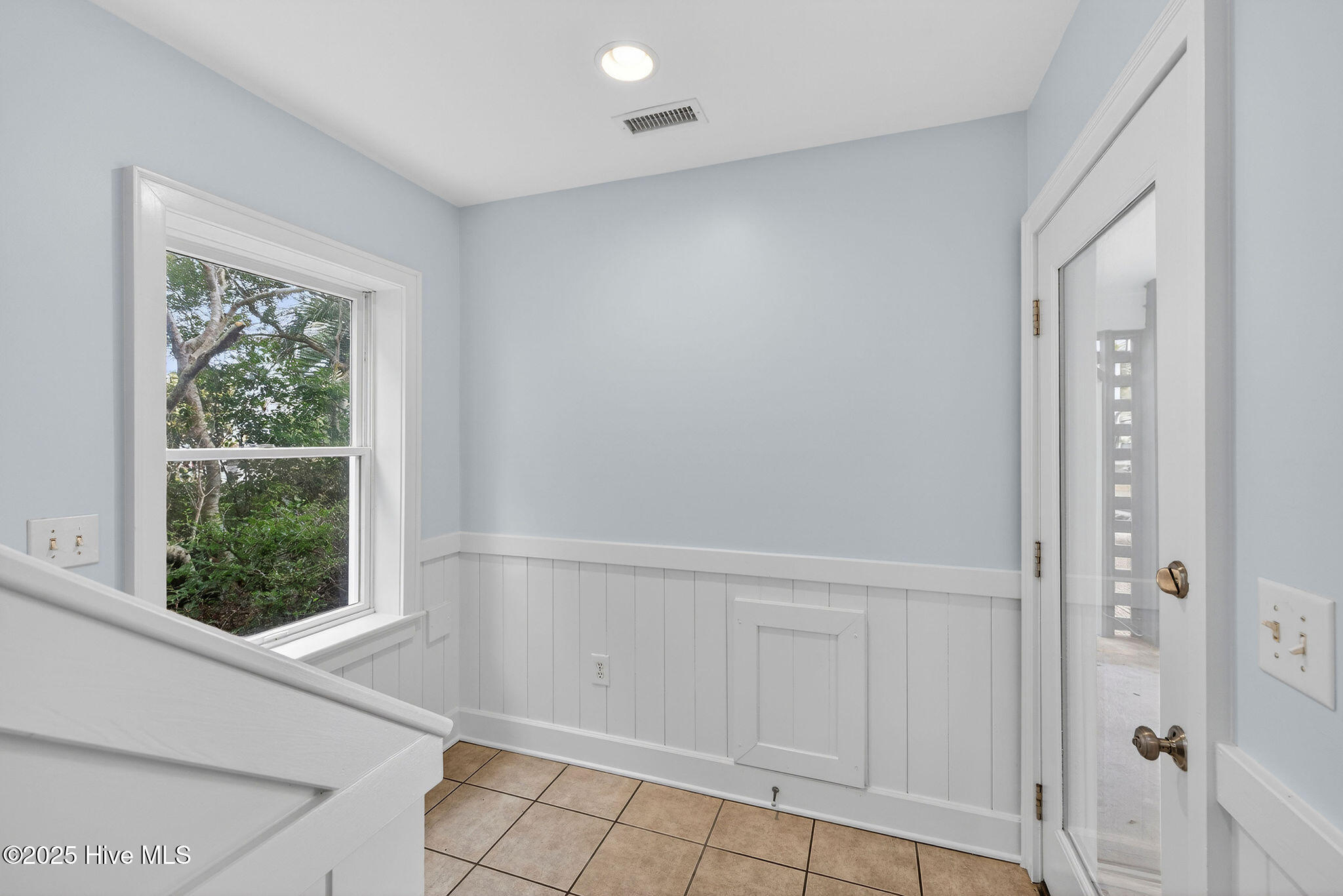4 Sandpiper Street Unit B