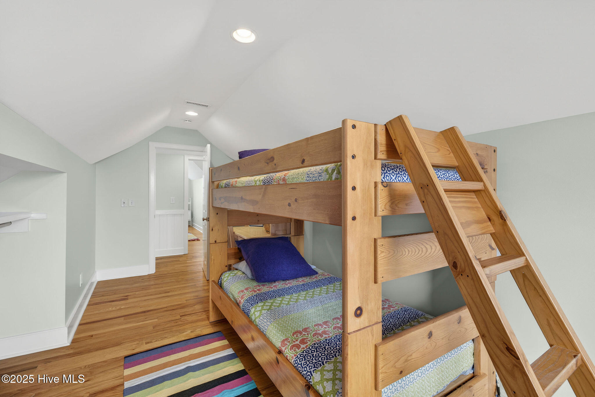 4 Sandpiper Street Unit B