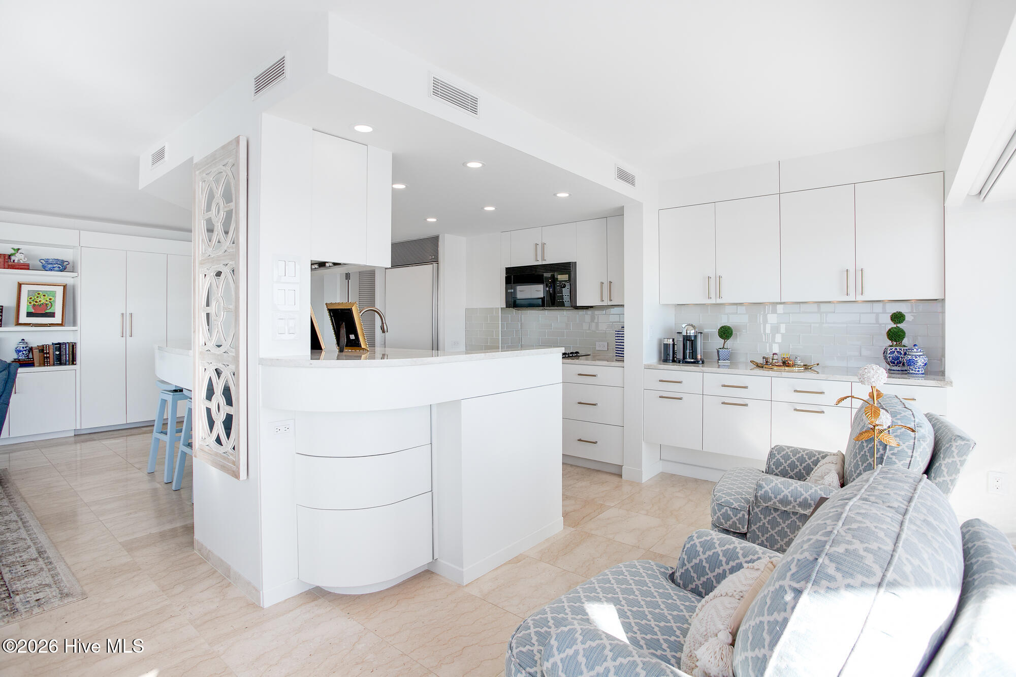 322 Causeway Drive Ste 505