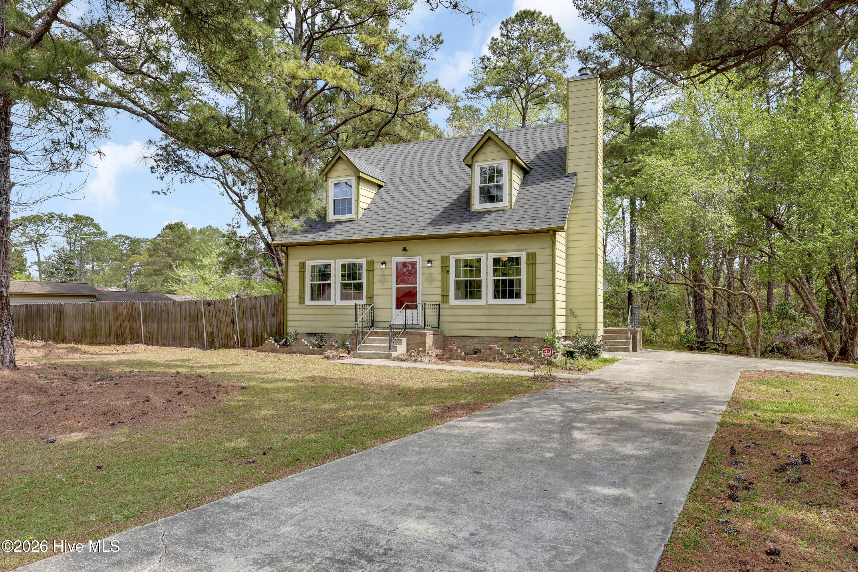 118 Deerfield Road