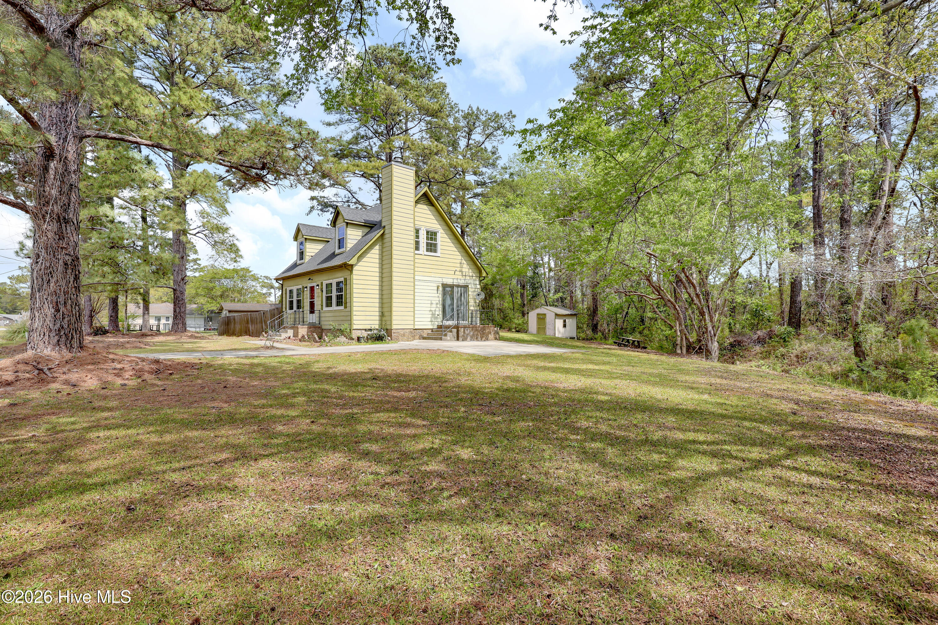 118 Deerfield Road