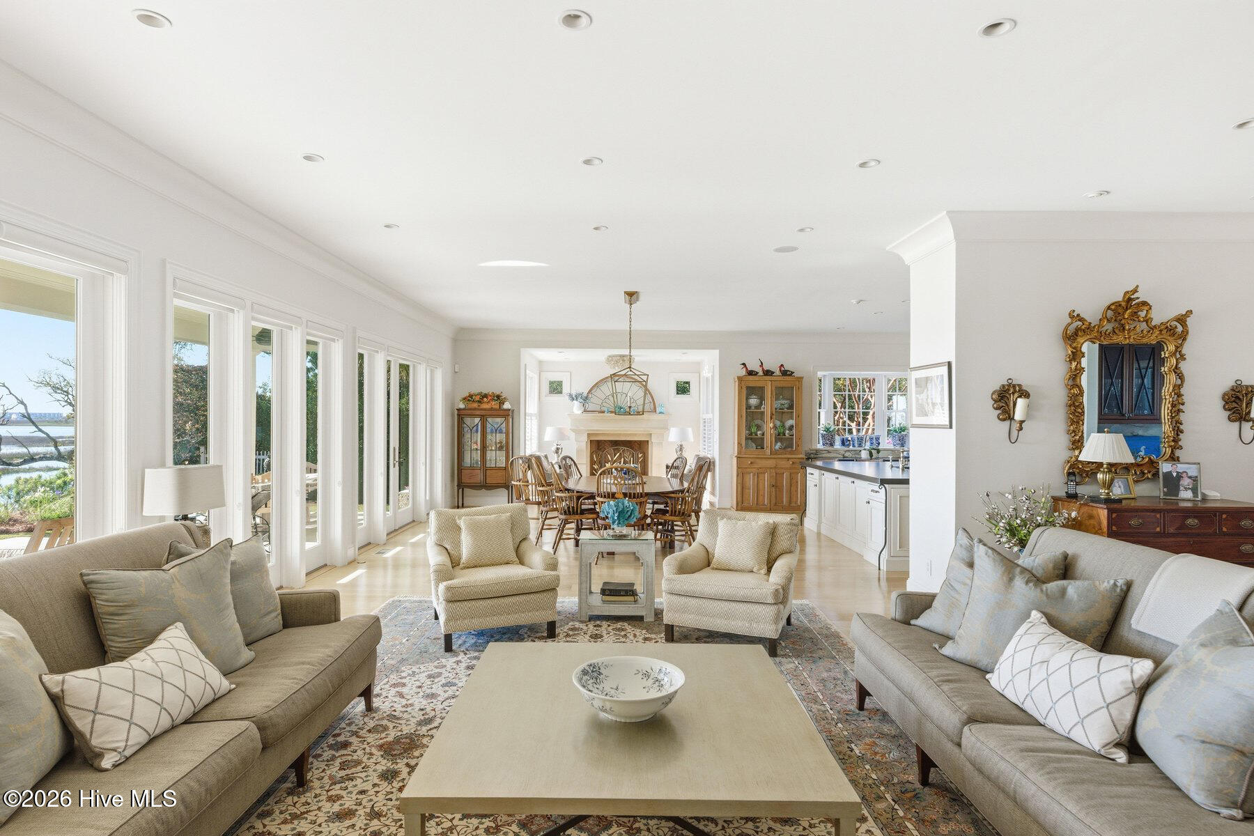 2352 Ocean Point Drive