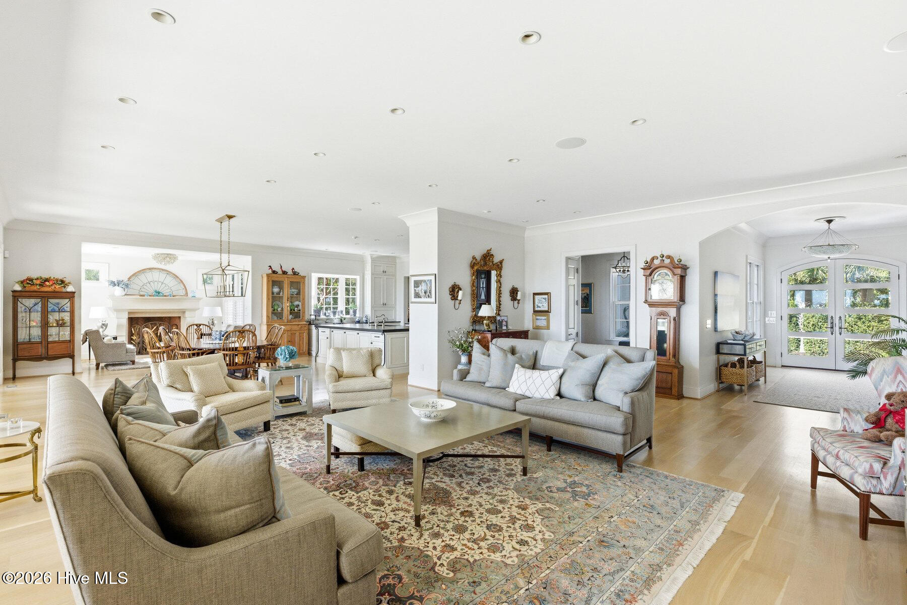 2352 Ocean Point Drive
