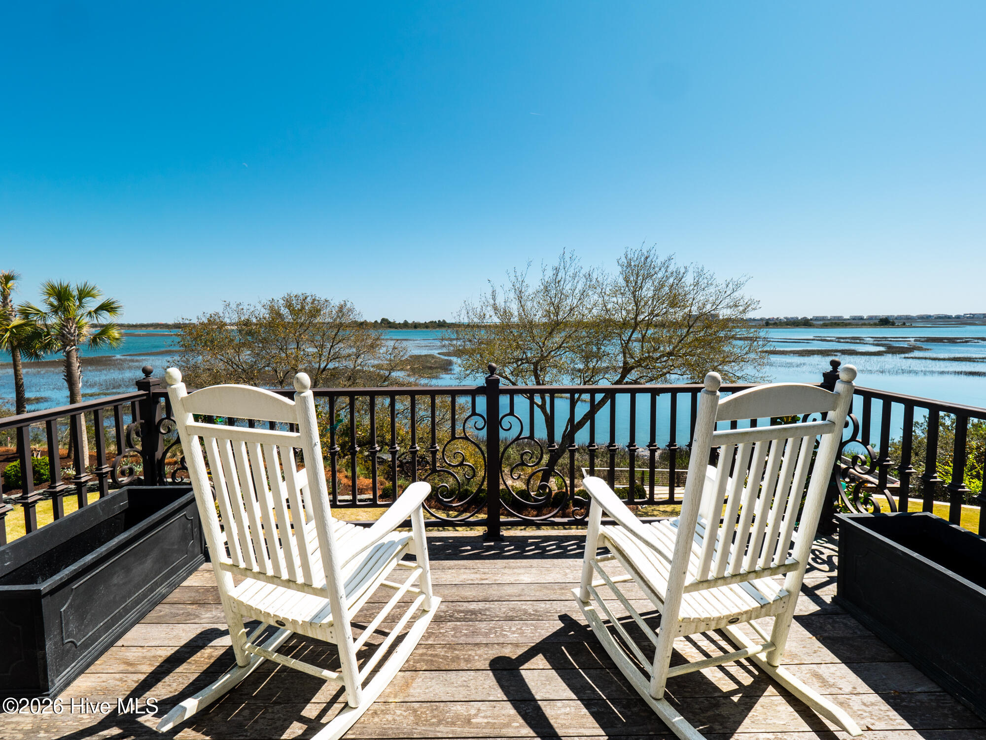 2352 Ocean Point Drive