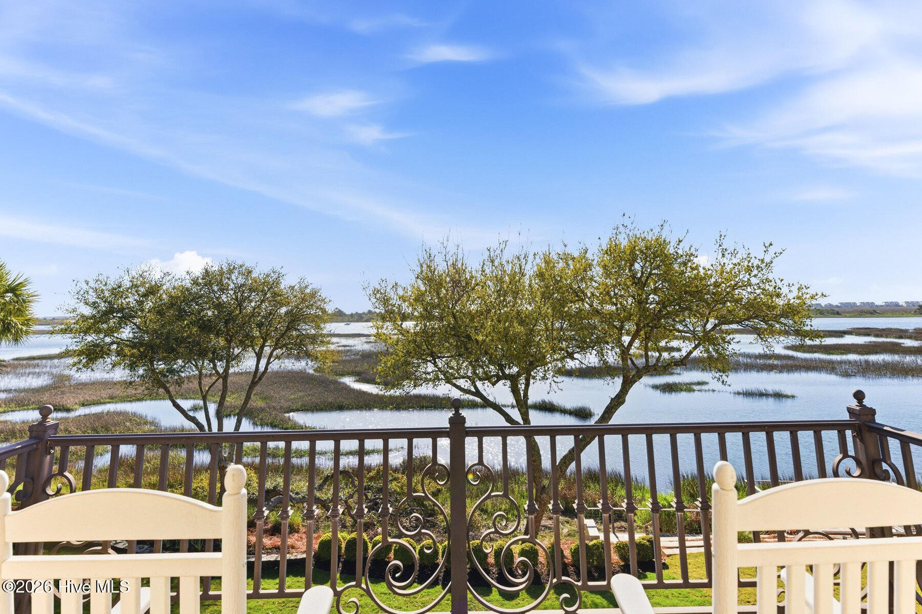 2352 Ocean Point Drive