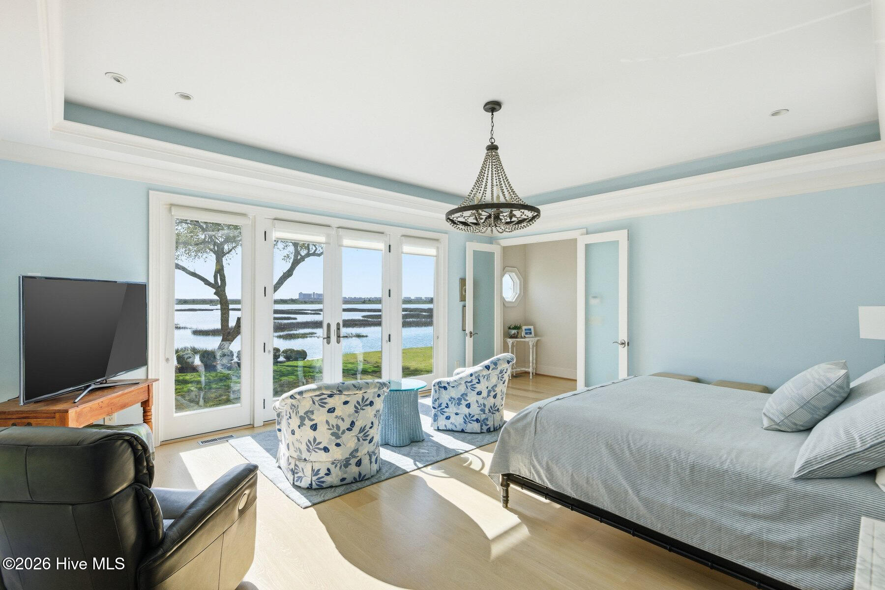 2352 Ocean Point Drive