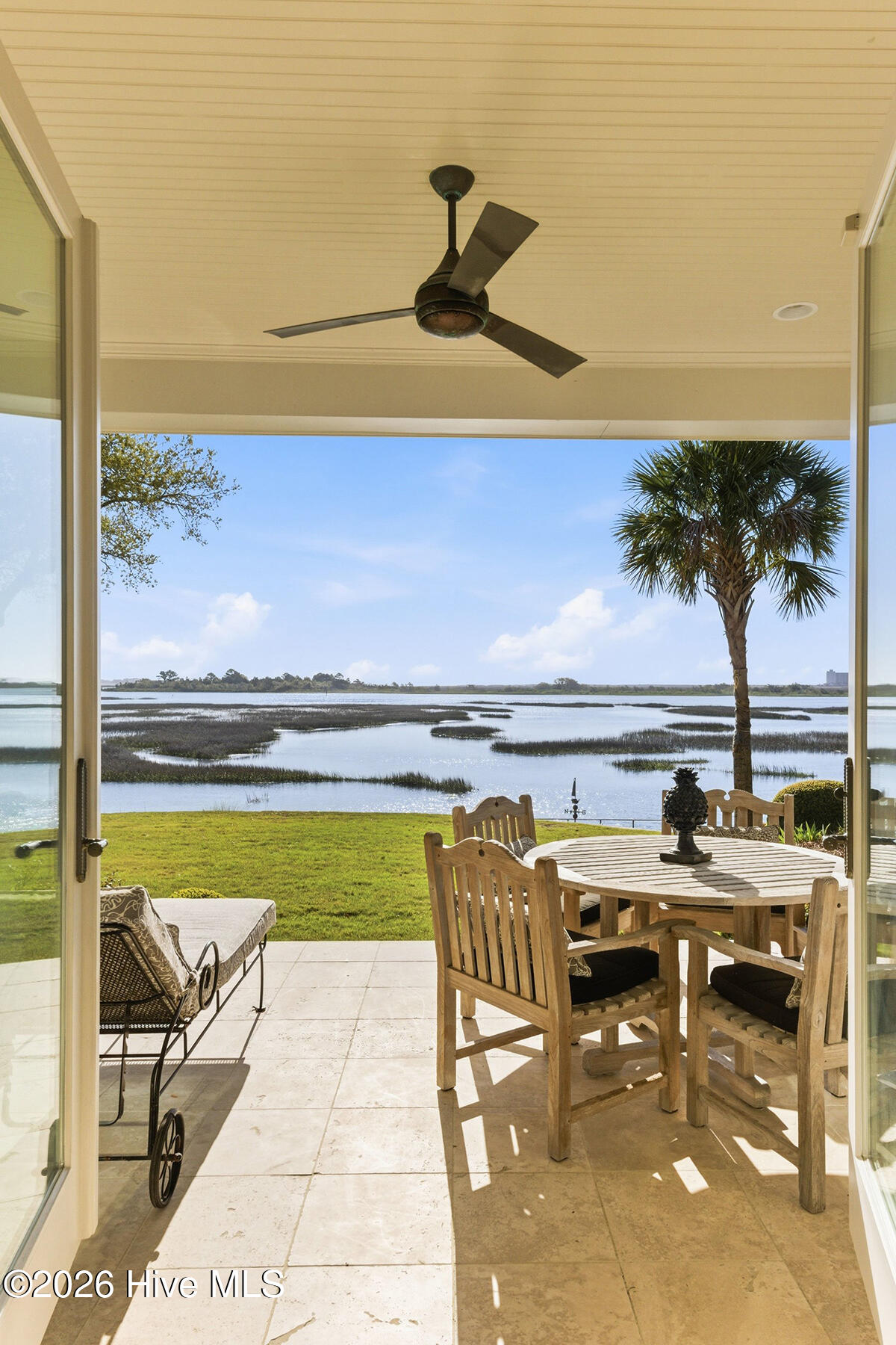 2352 Ocean Point Drive