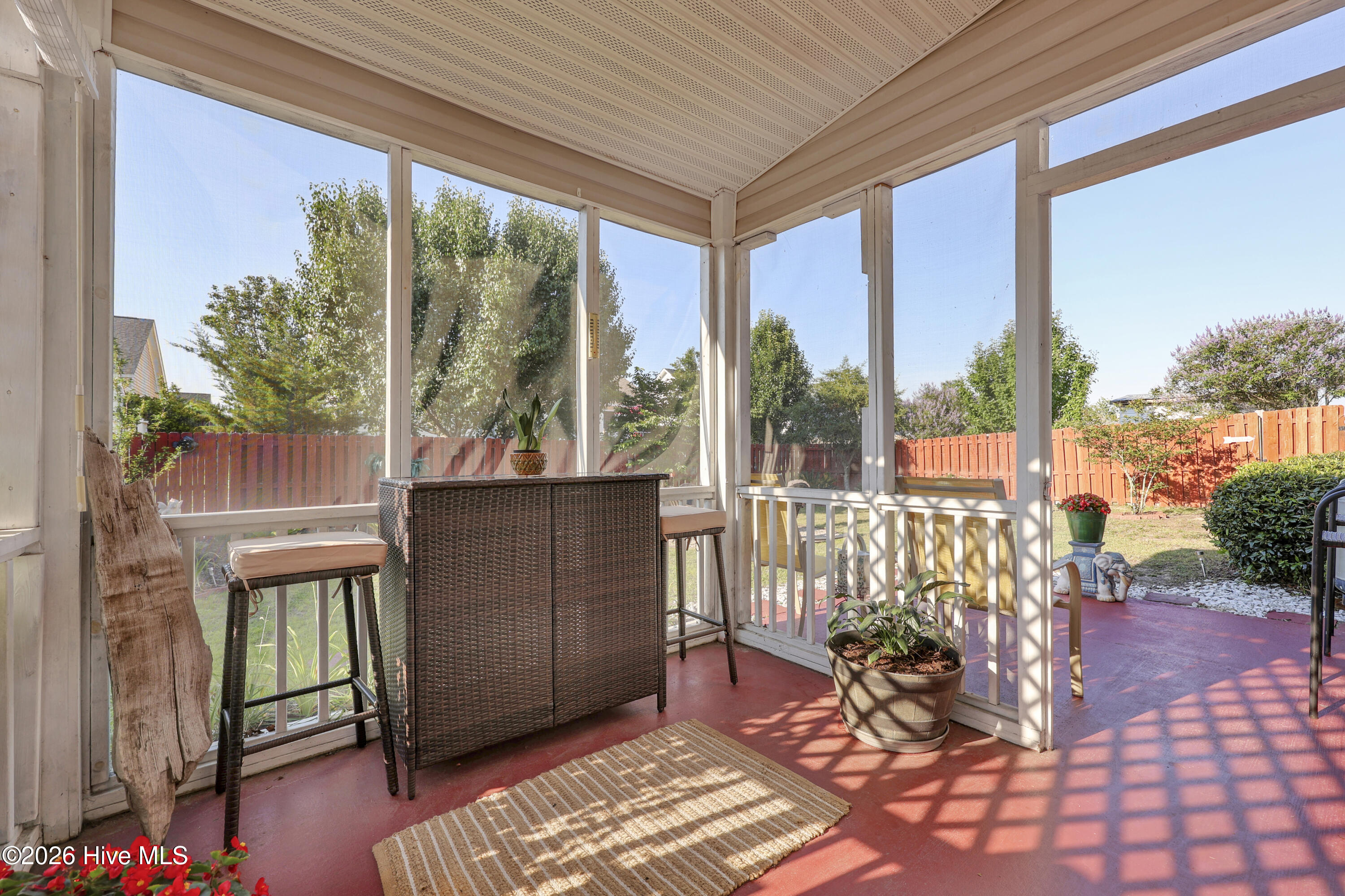 607 Laveen Way