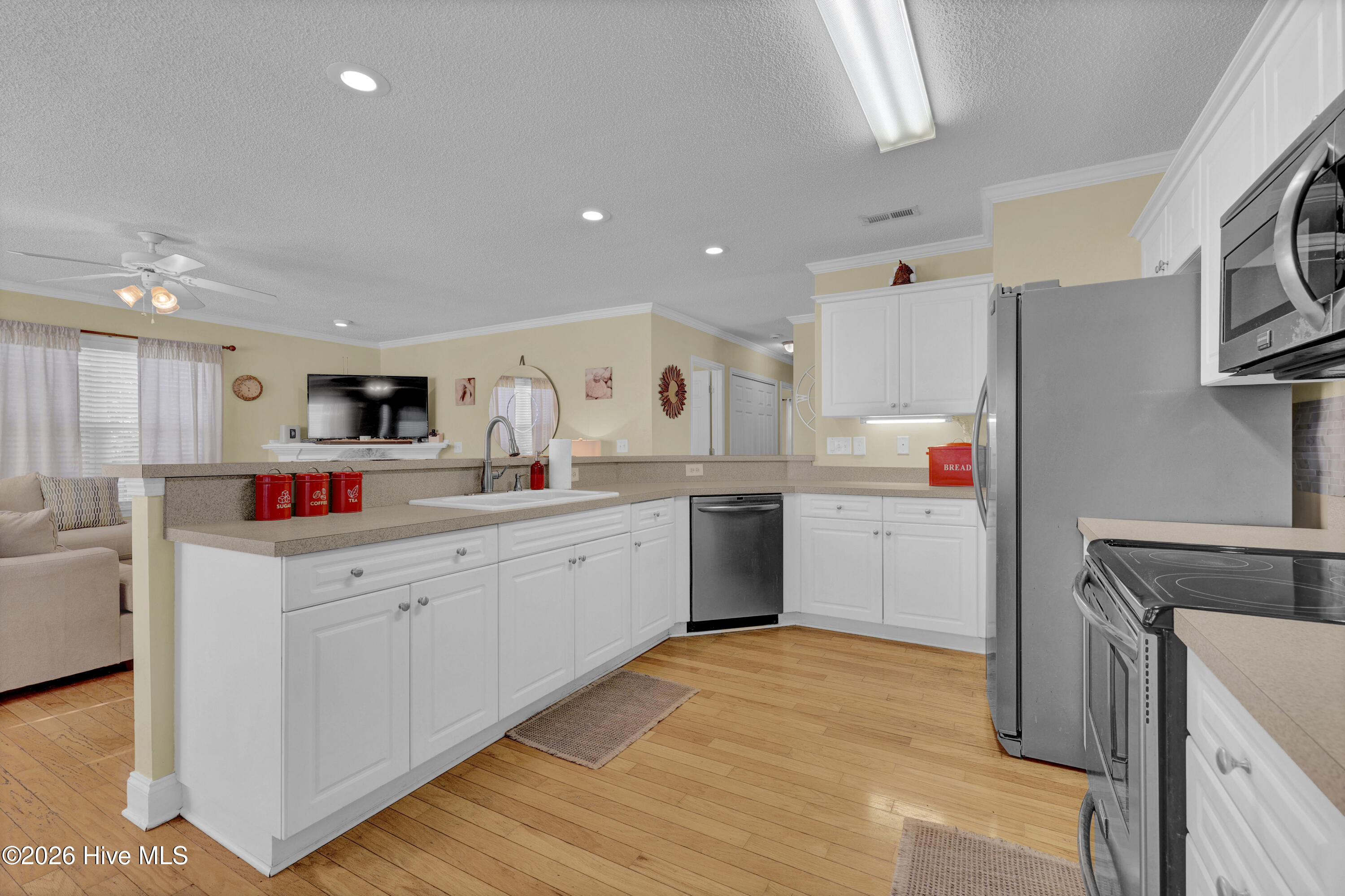607 Laveen Way