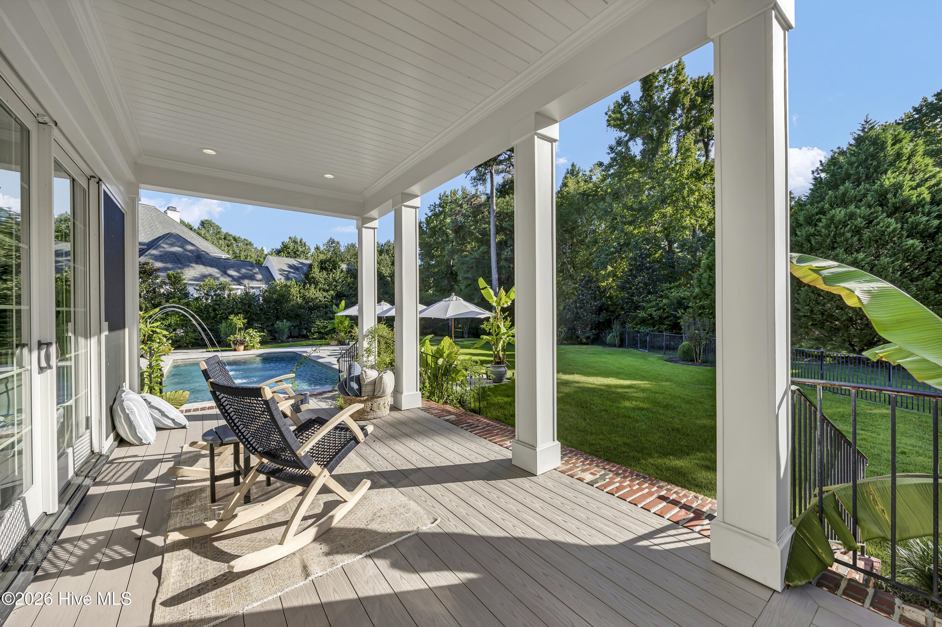 708 Planters Row
