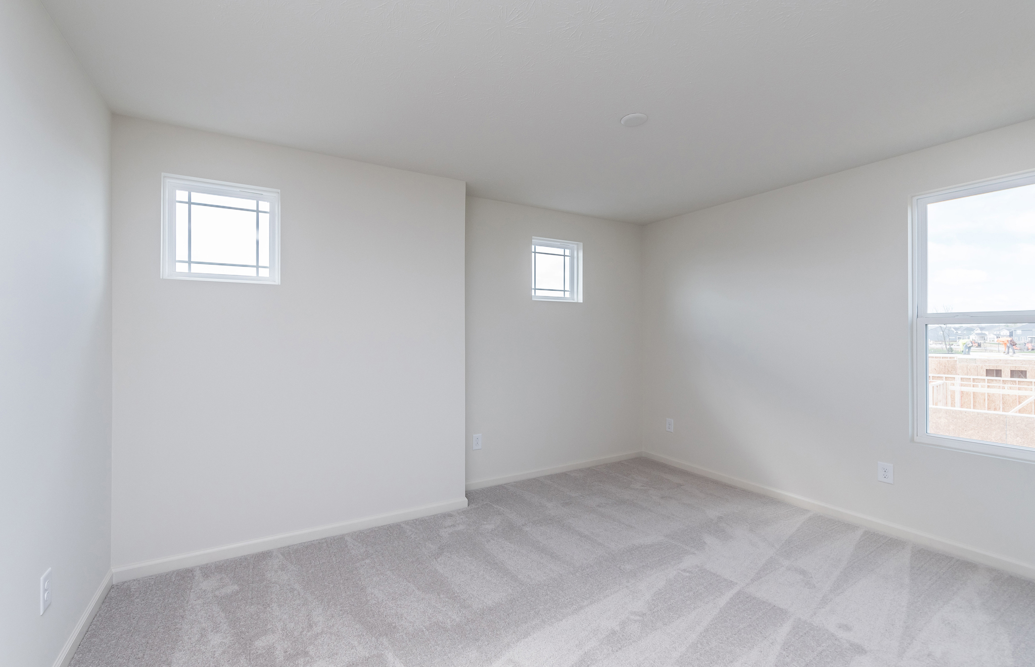 6921 Hornbeam Circle