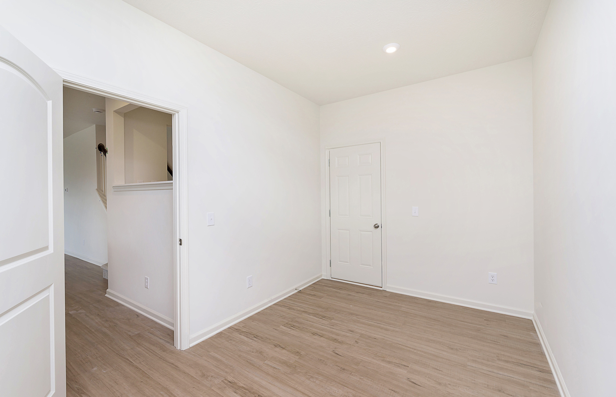 645 Cowley Drive