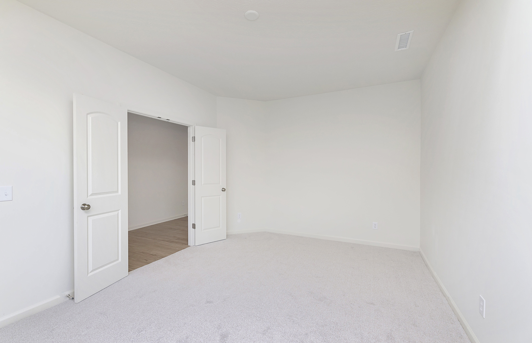 645 Cowley Drive